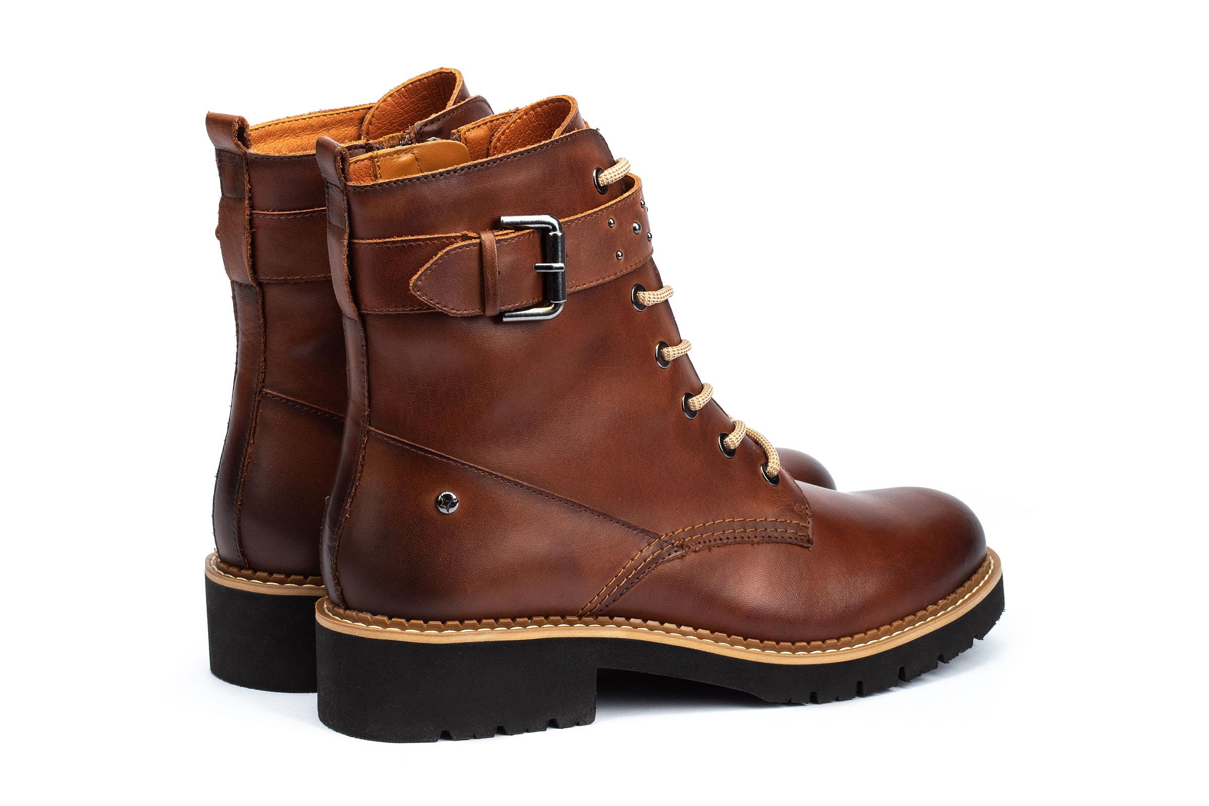 pikolinos vicar bootie