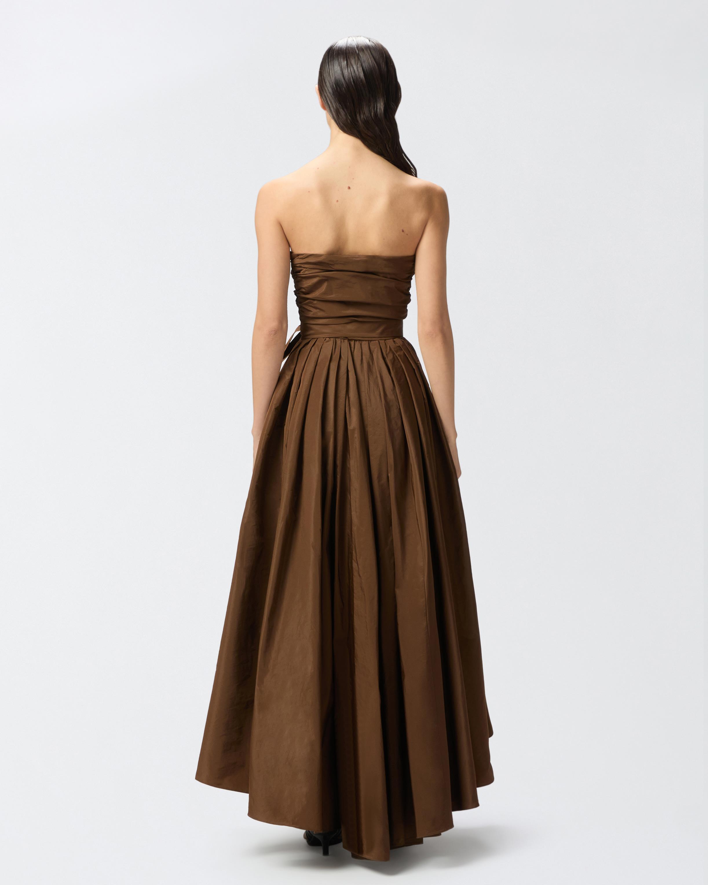 オールインワン・サロペット Pinko Strapless Puff-Sleeve Dress With Silhouette Pinko Strapless Puff-Sleeve Dress With Silhouette | THE LIST