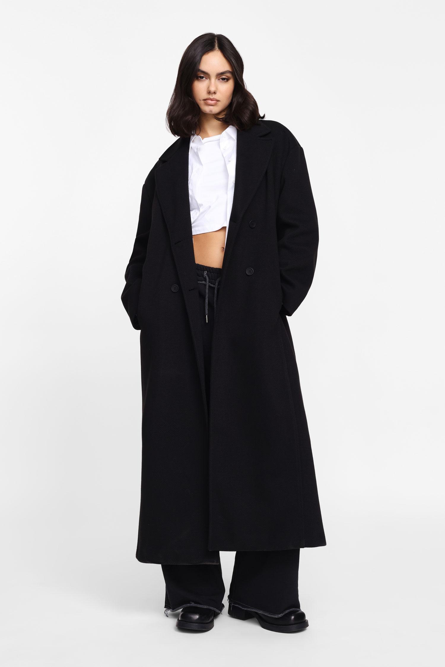 Hotel Kalinga Patrizia Pepe Cappotto Nero Trench Cappotti Please