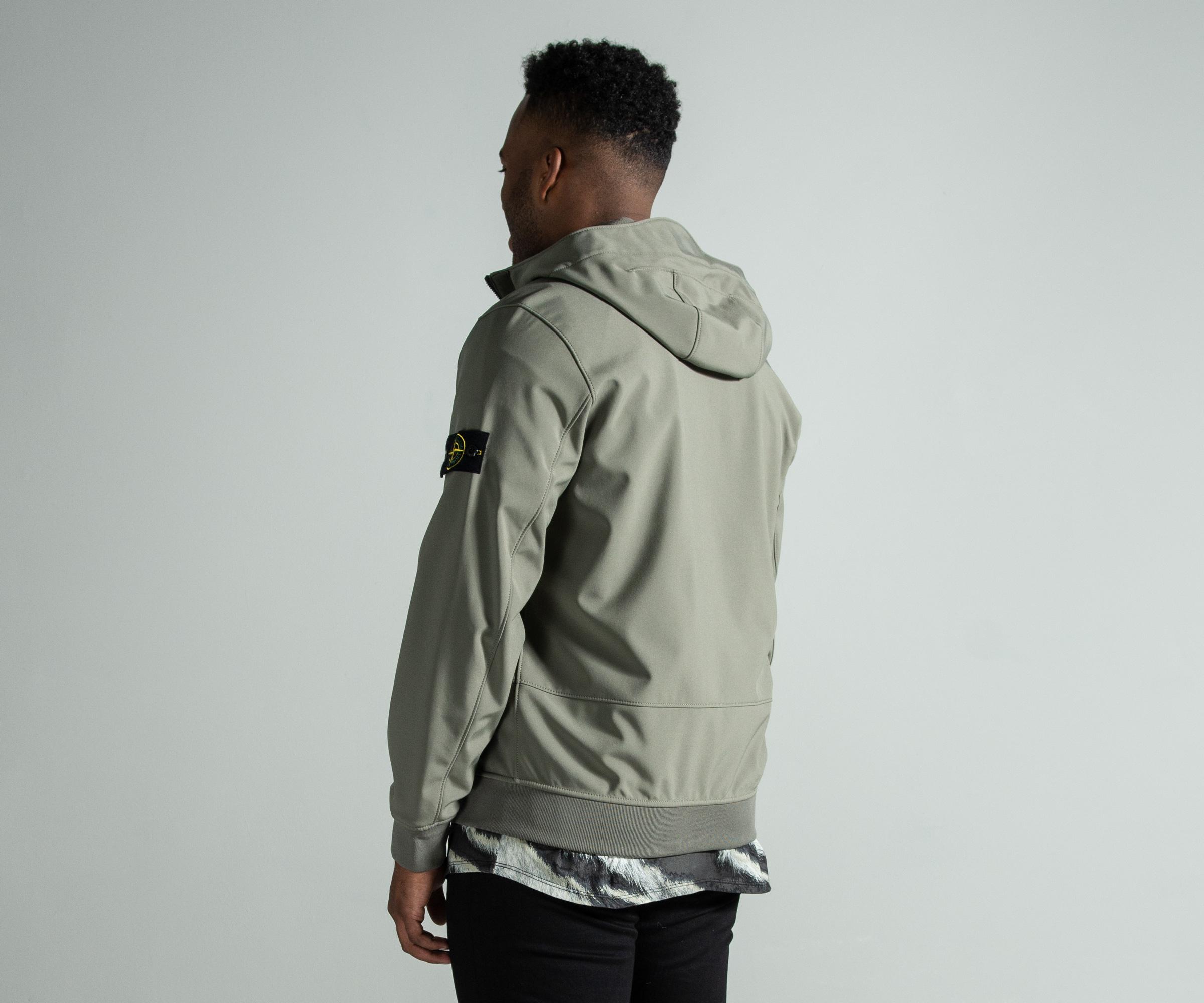 stone island soft shell olive