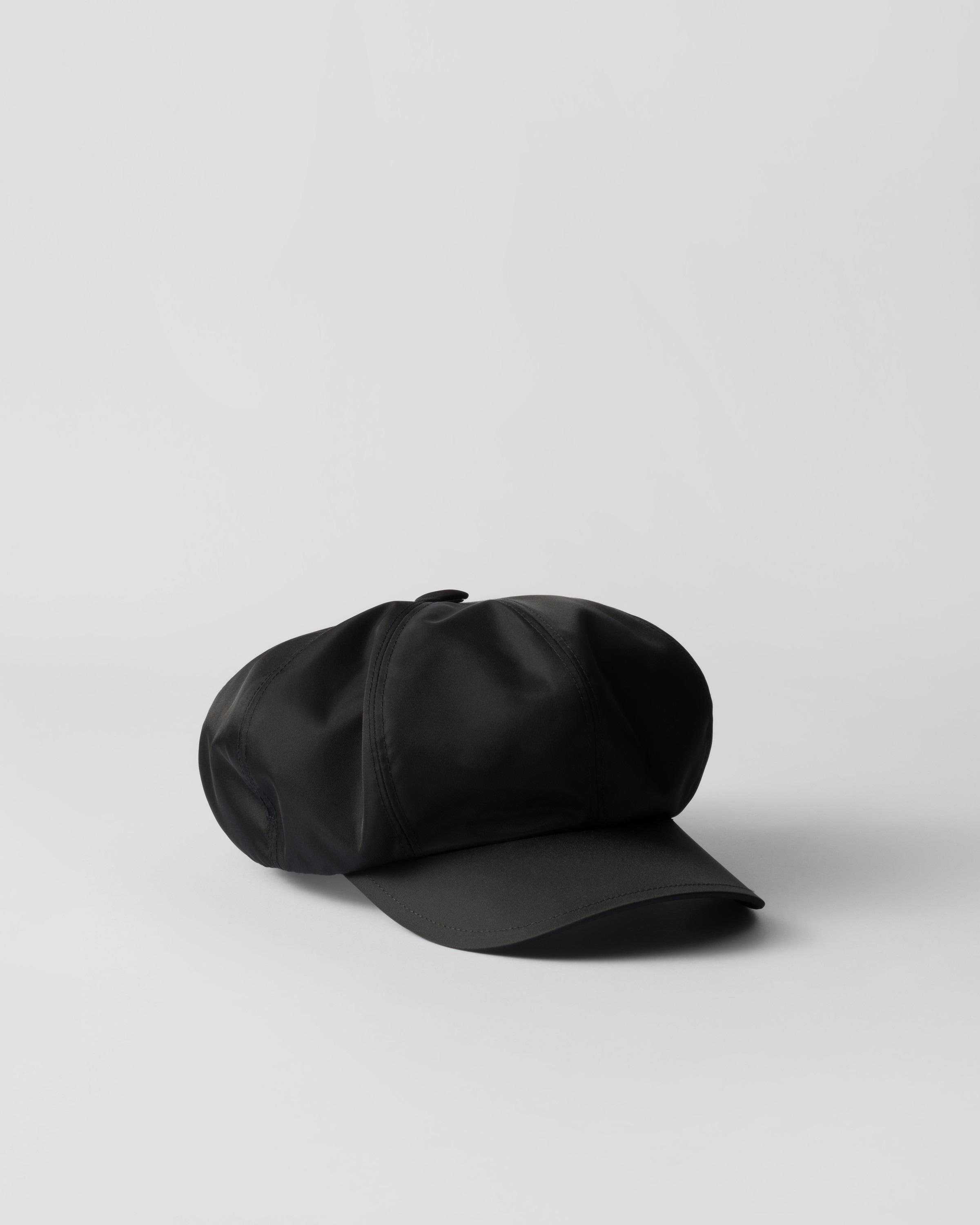 Prada Re-Nylon Newsboy Cap in Black | Lyst