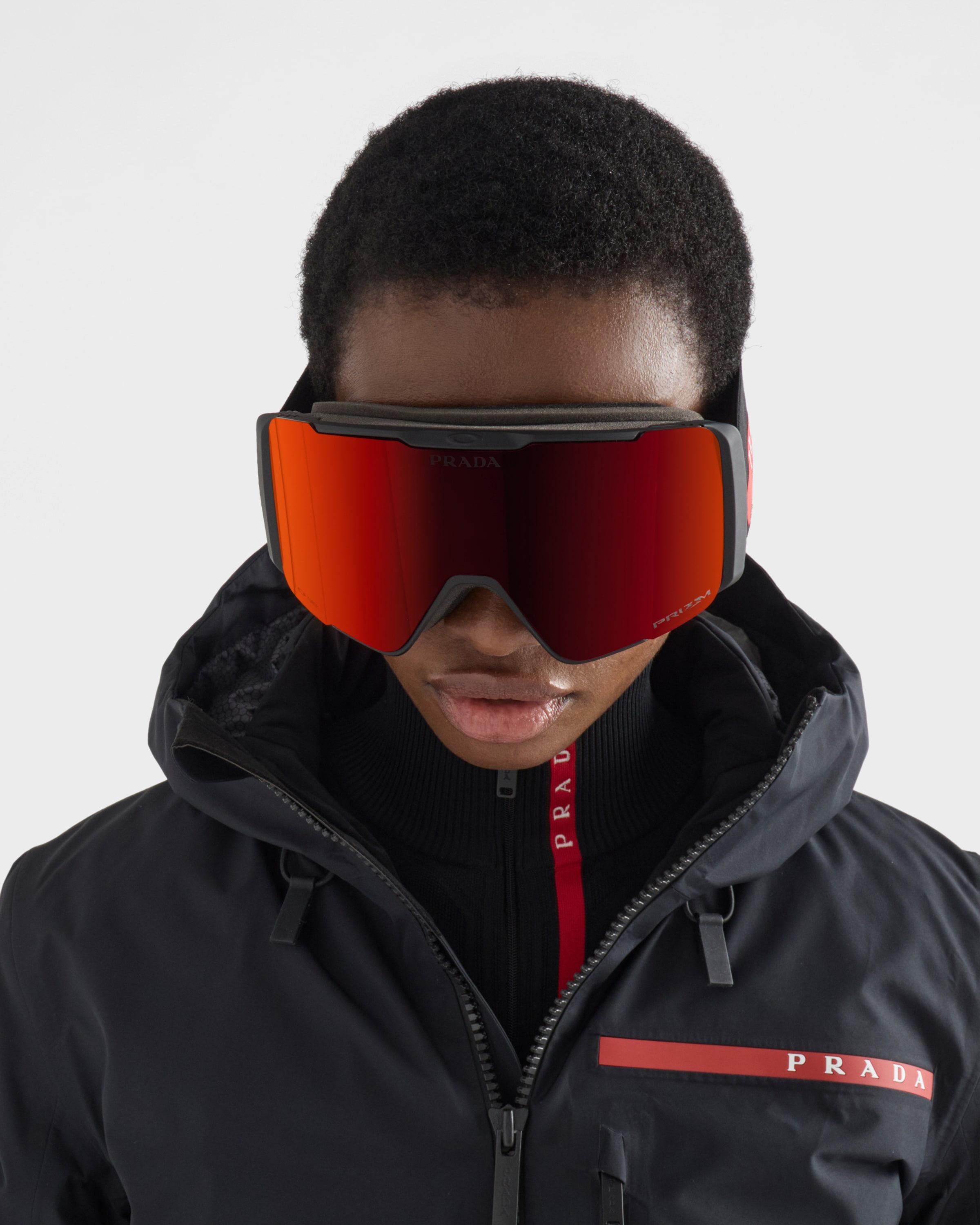 PRADA LINEA ROSSA OAKLEY ゴーグル Prada Linea Rossa By Oakley Snow Goggle With Interchangeable