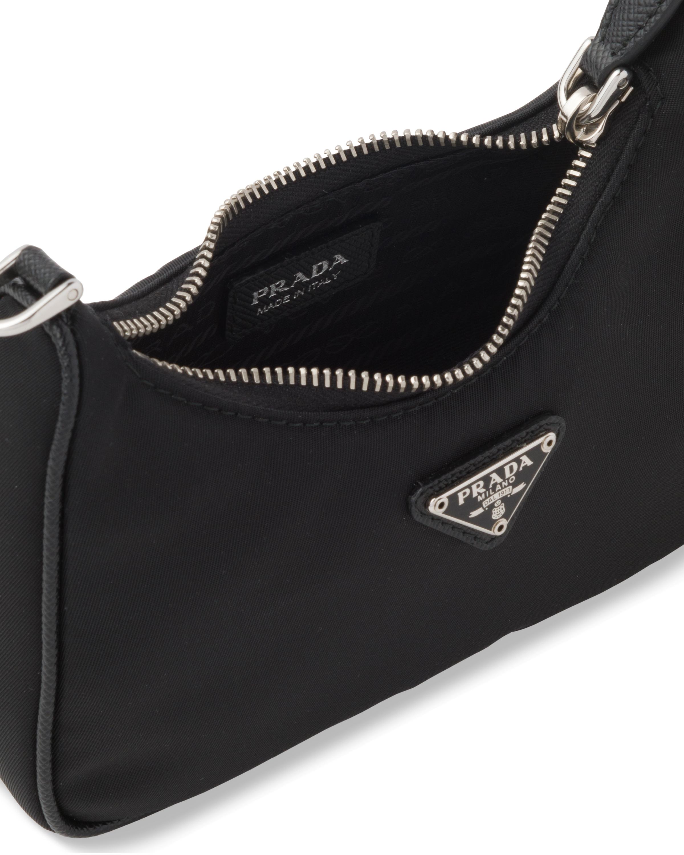 Prada Re-edition Nylon Mini Shoulder Bag in Black | Lyst