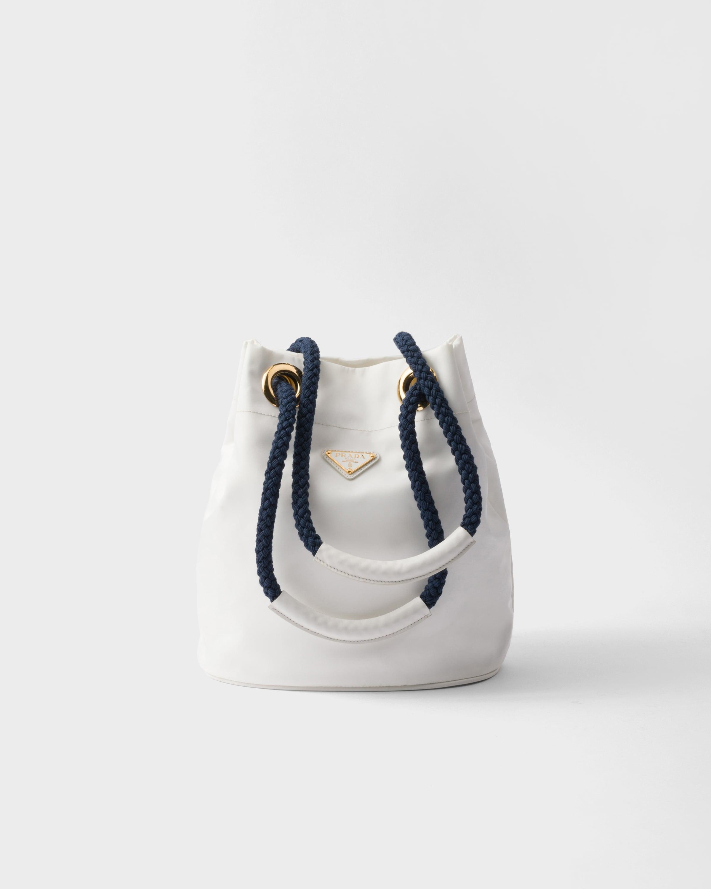 prada-WeissOstseeblau-Kleine-