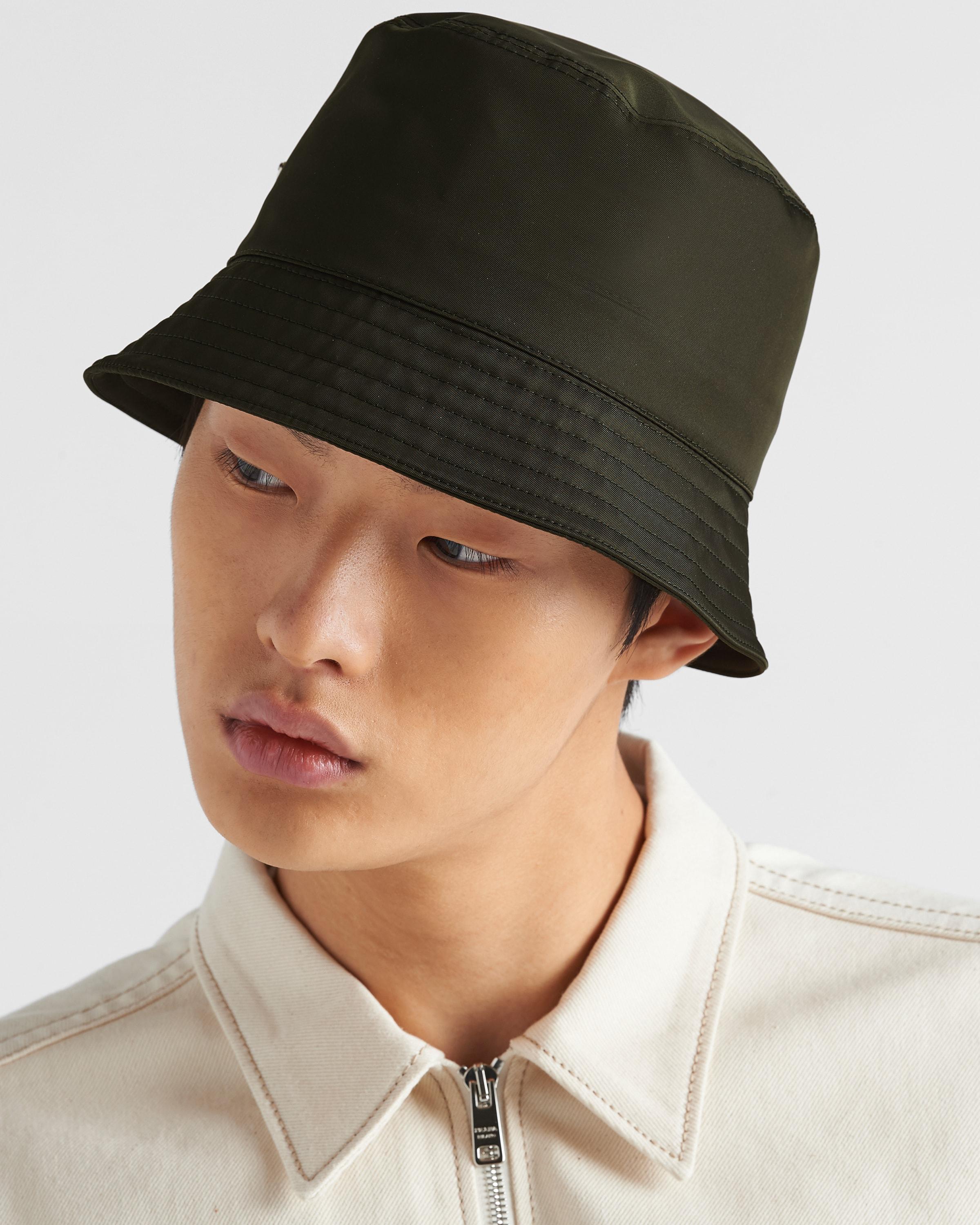 Prada Re-nylon Bucket Hat in Green for Men | Lyst