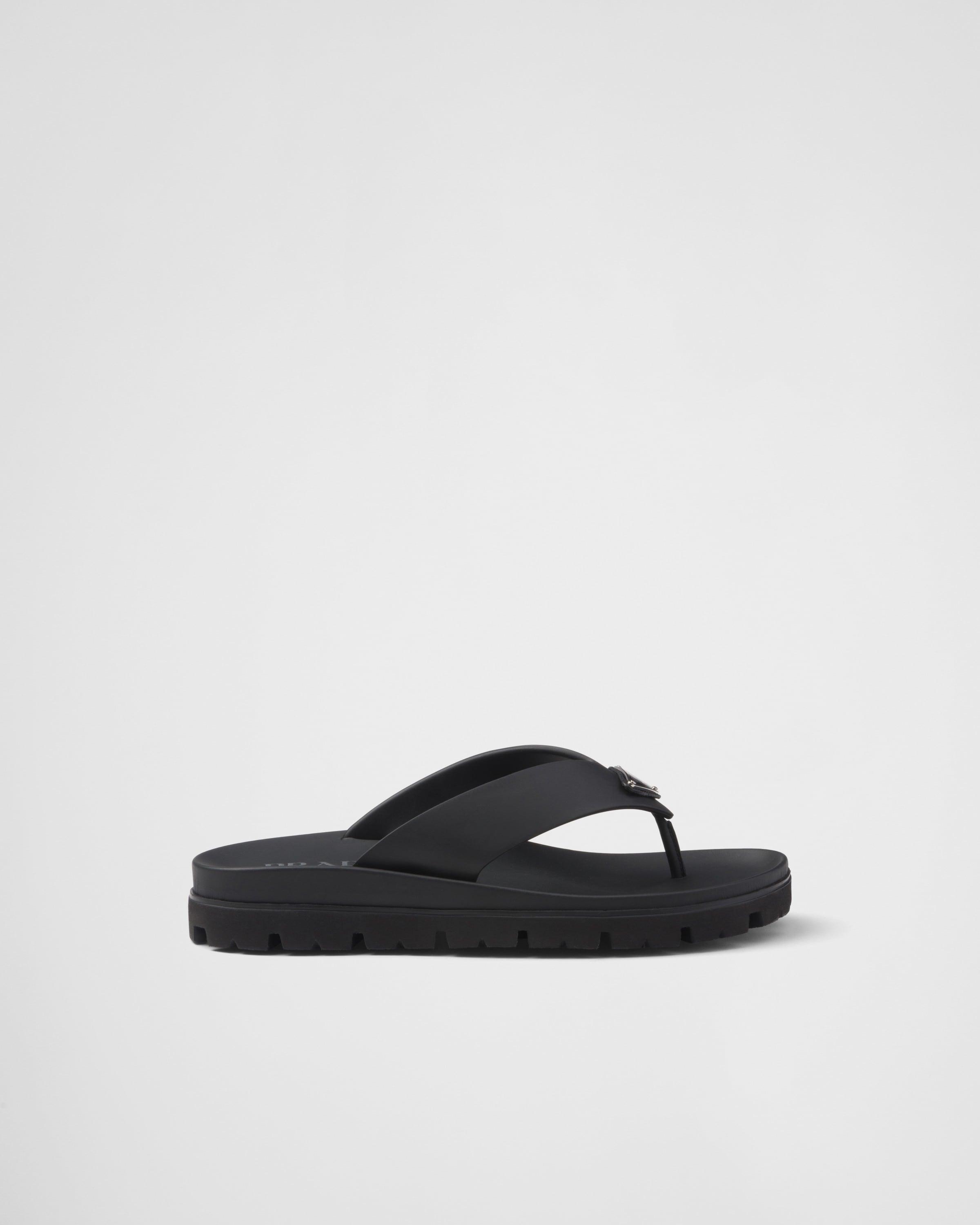 prada-black-Tongs-En-Gomme.jpeg
