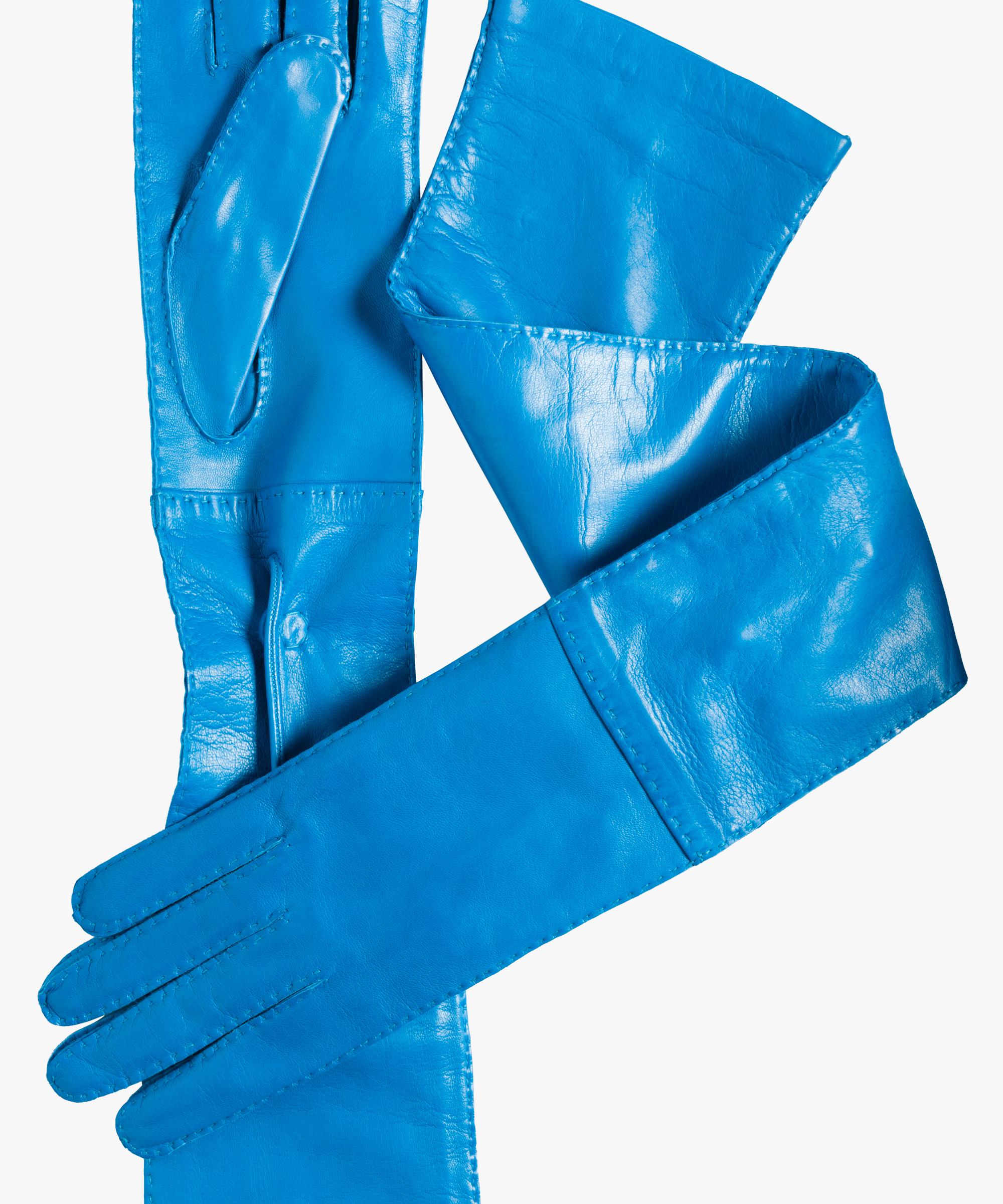 Descubrir 66+ imagen prada leather gloves with pouch Viaterra.mx