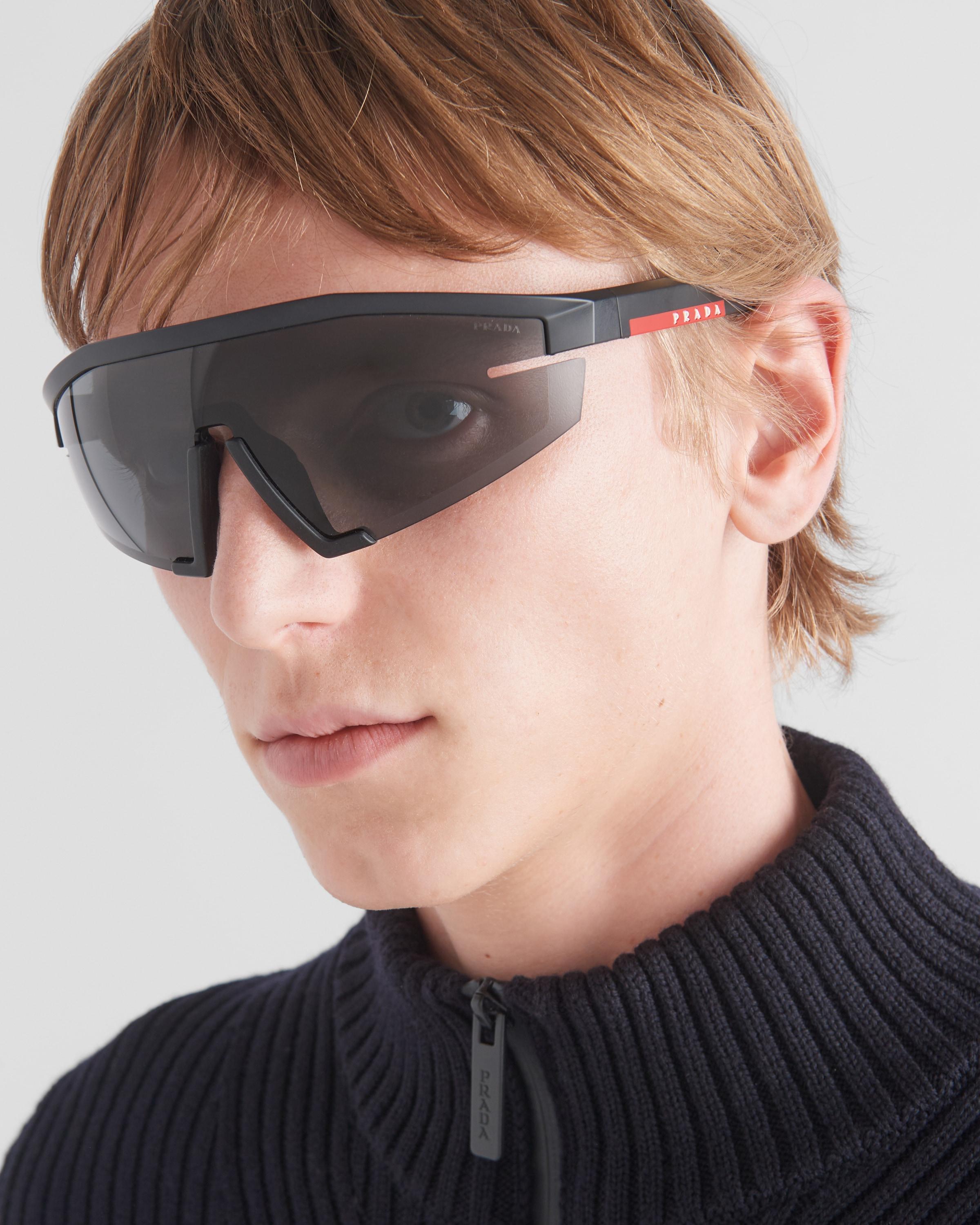 Occhiali Da Sole Linea Rossa Impavid da Uomo di Prada in Blu Lyst