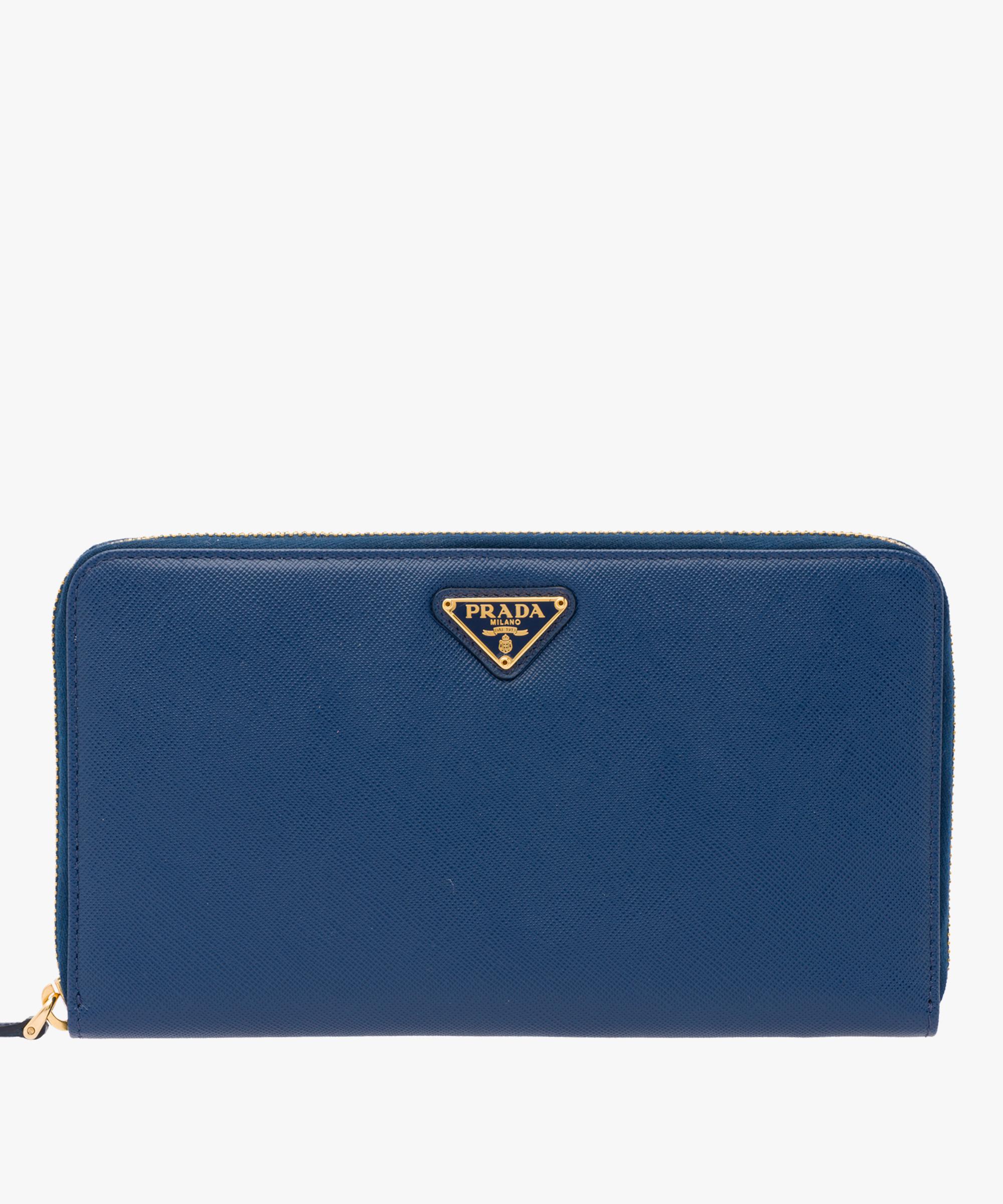 Prada Large Saffiano Leather Wallet in Cornflower Blue (Blue) - Lyst