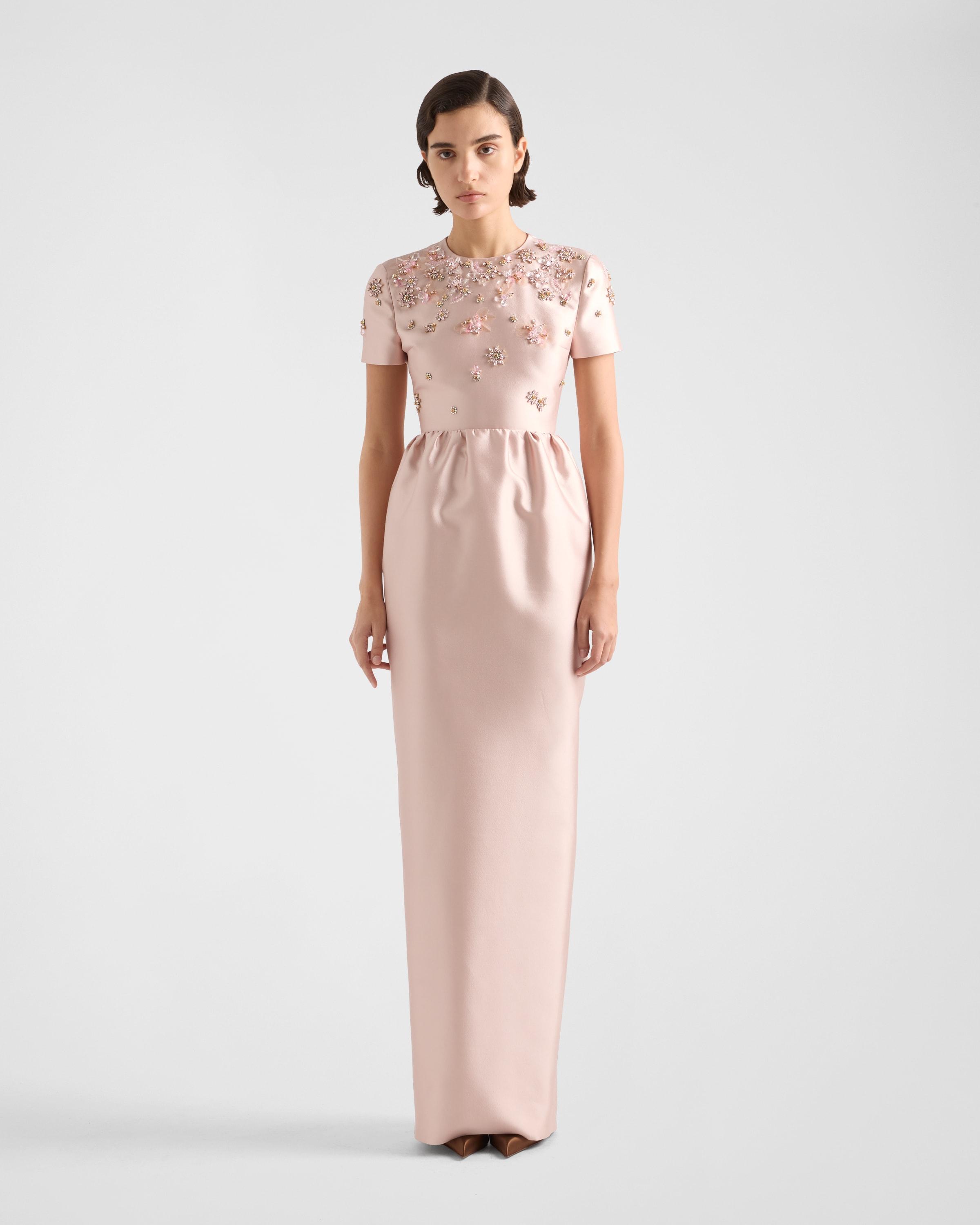 prada pink dress Technical Voile Dress, Women, Pink, Size 36 This sleeveless maxi dress from Prada features a crepe texture Prada Long Embroidered Silk And
