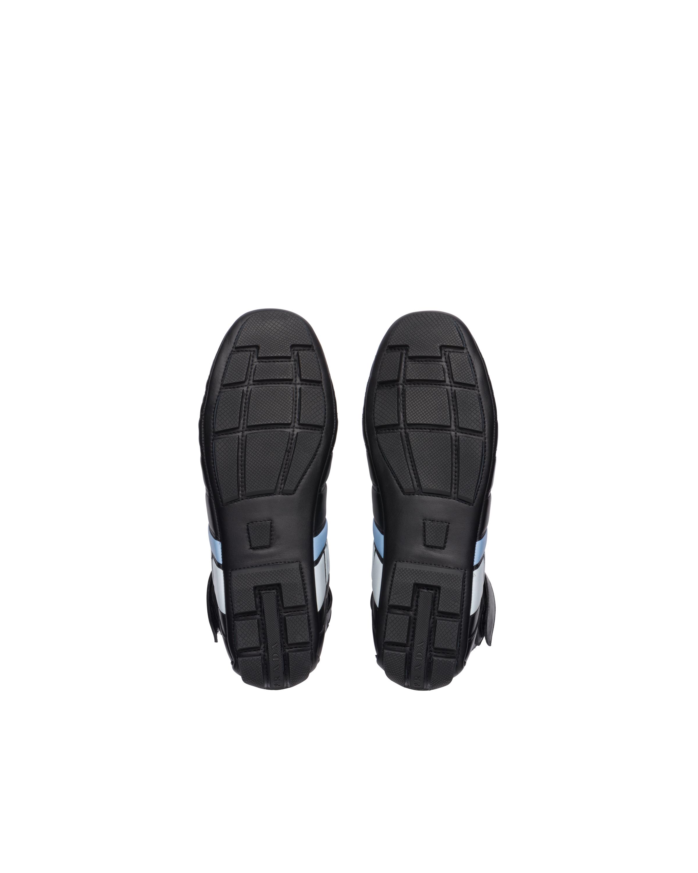 prada rev