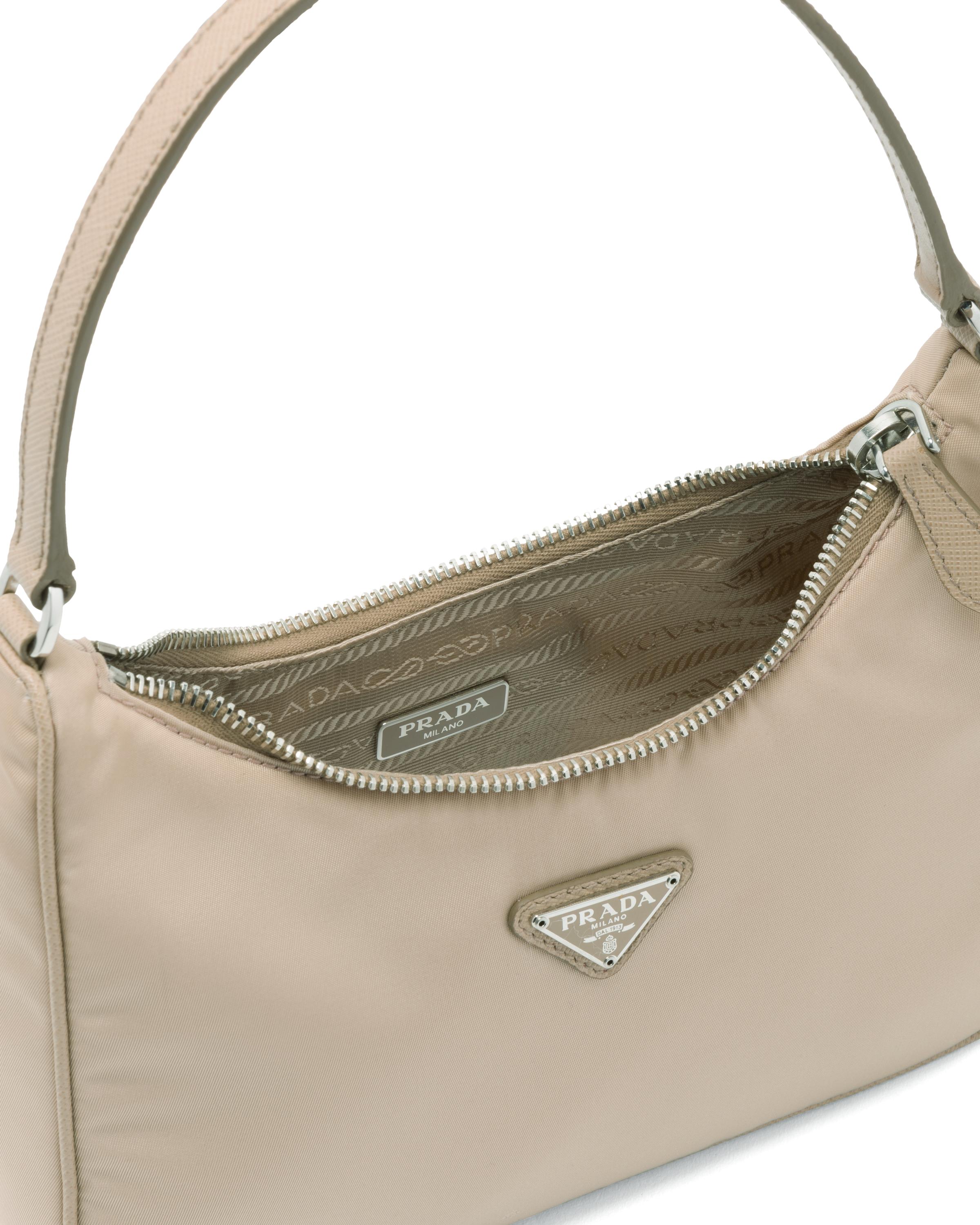 prada beige bolsa nylon