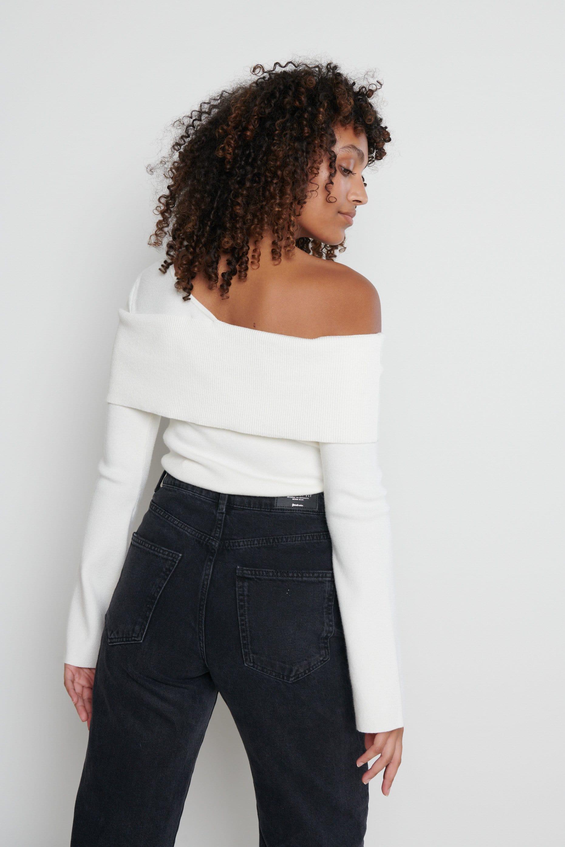 Pretty Lavish Brigitte Asymmetric Knit Top- Cream in Blue | Lyst