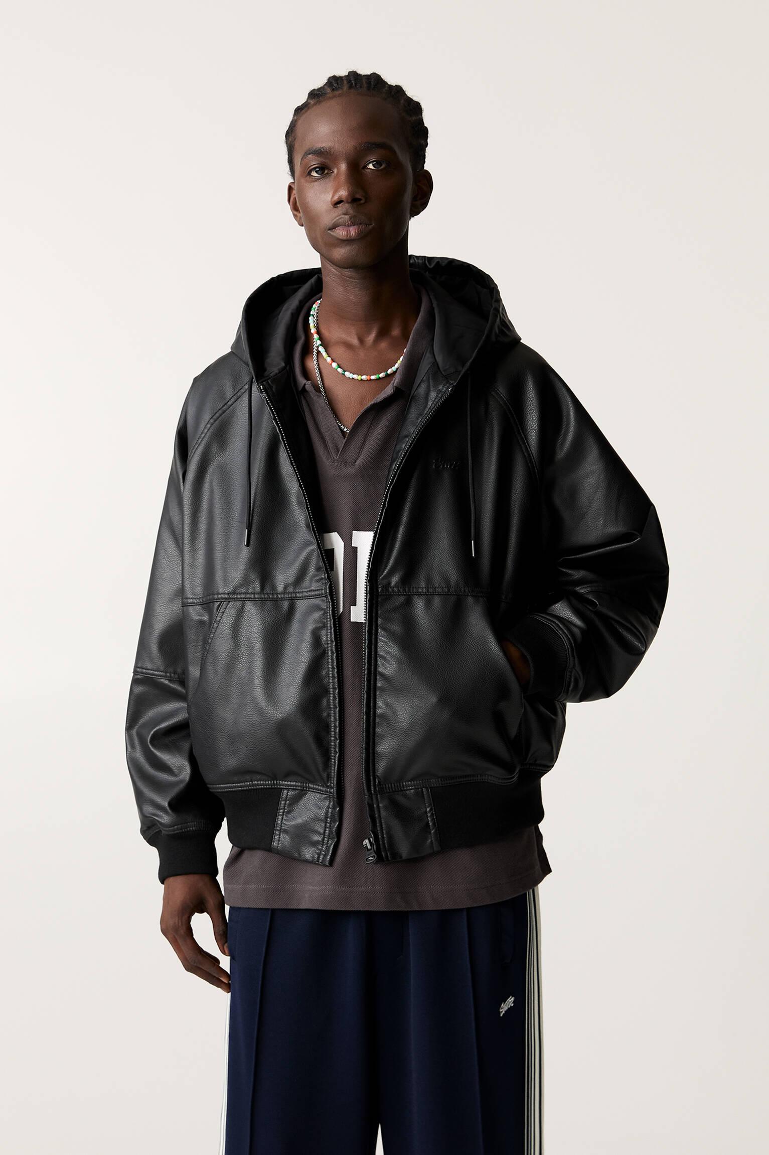 Schwarz Kunstlederjacke Pull And Bear Pull&Bear Kunstlederjacke