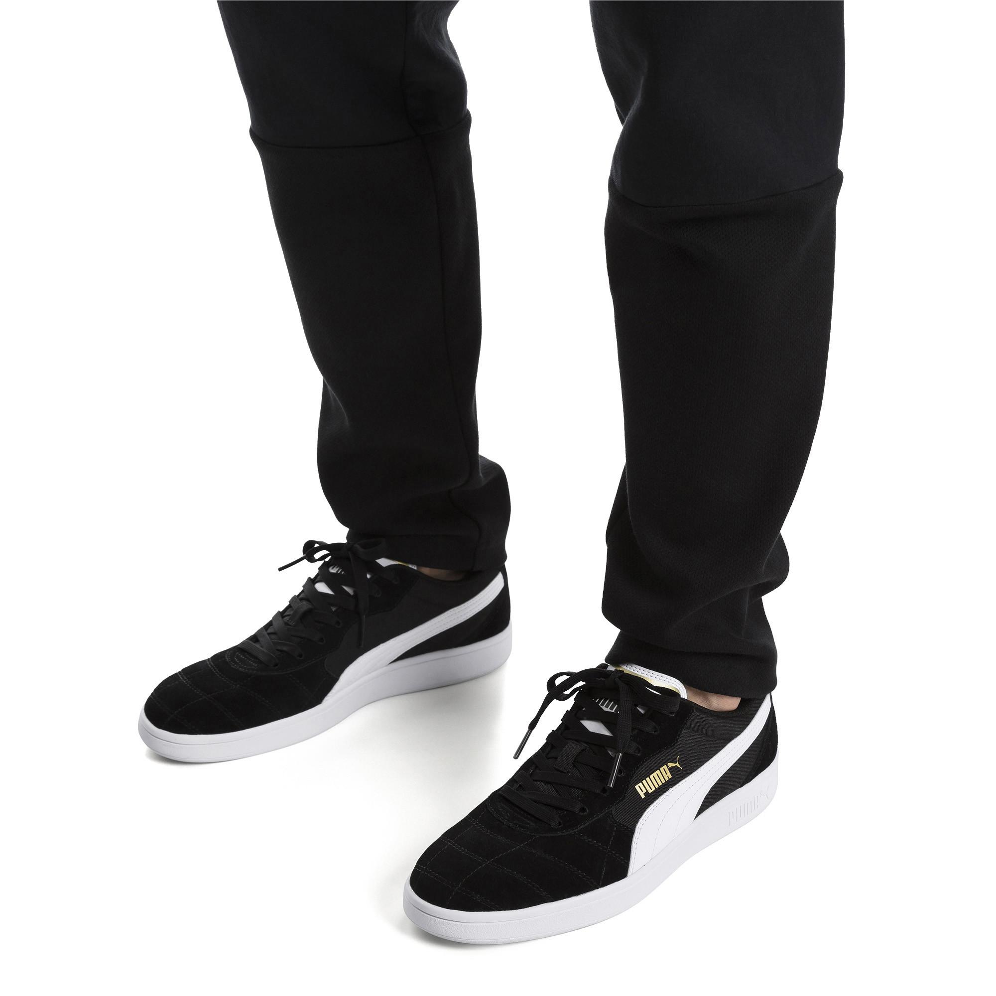 PUMA Astro Kick Sneaker in Black/White 