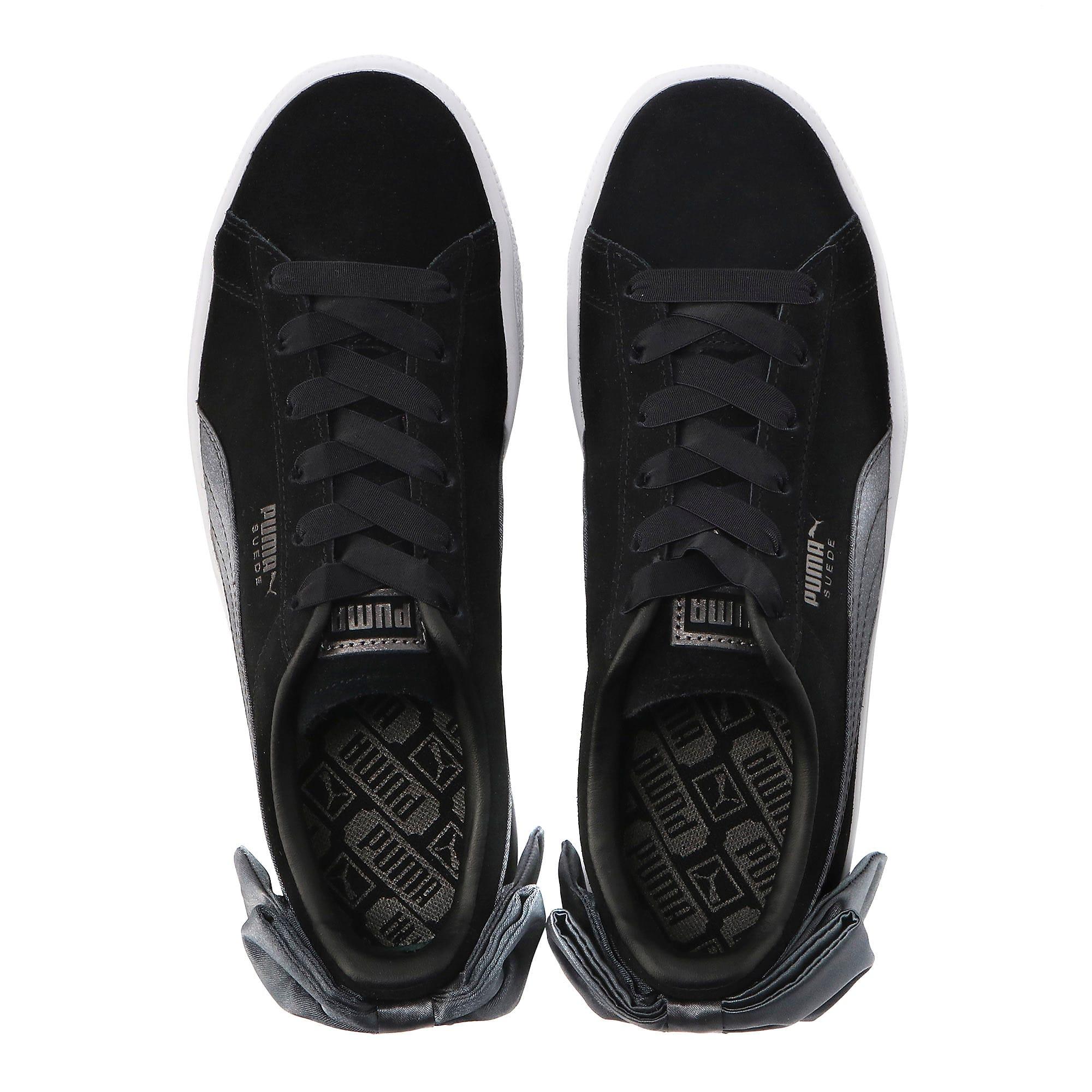 black pumas with bow