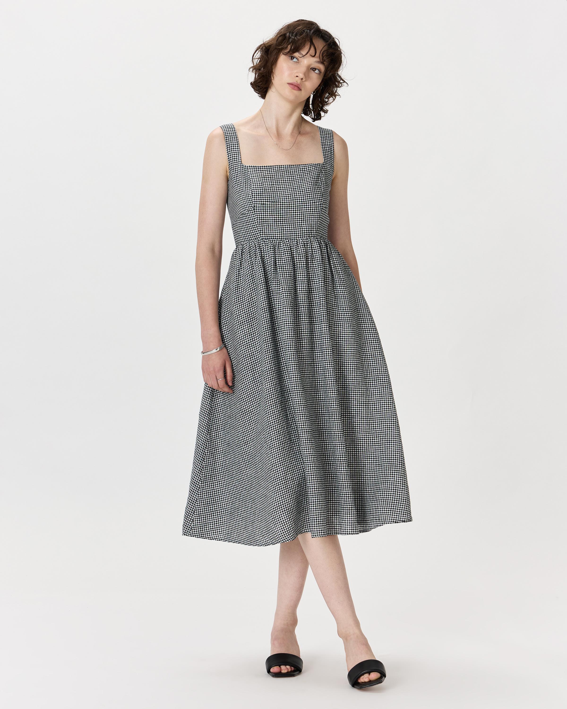 Quince 100% European Linen Fit & Flare Midi Dress in Gray | Lyst Quince 100% European Linen Fit & Flare Midi Dress in Gray | Lyst