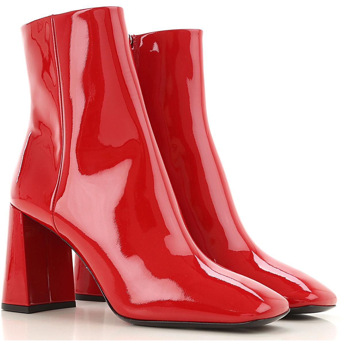 Prada Block Heel Patent Leather Bootie in Red - Save 35% - Lyst