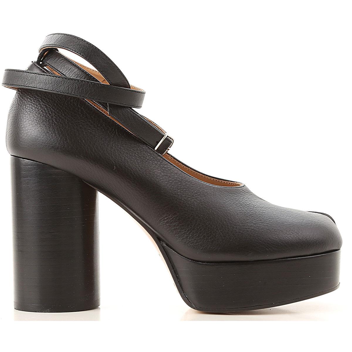 Maison Margiela Shoes For Women in Black - Lyst