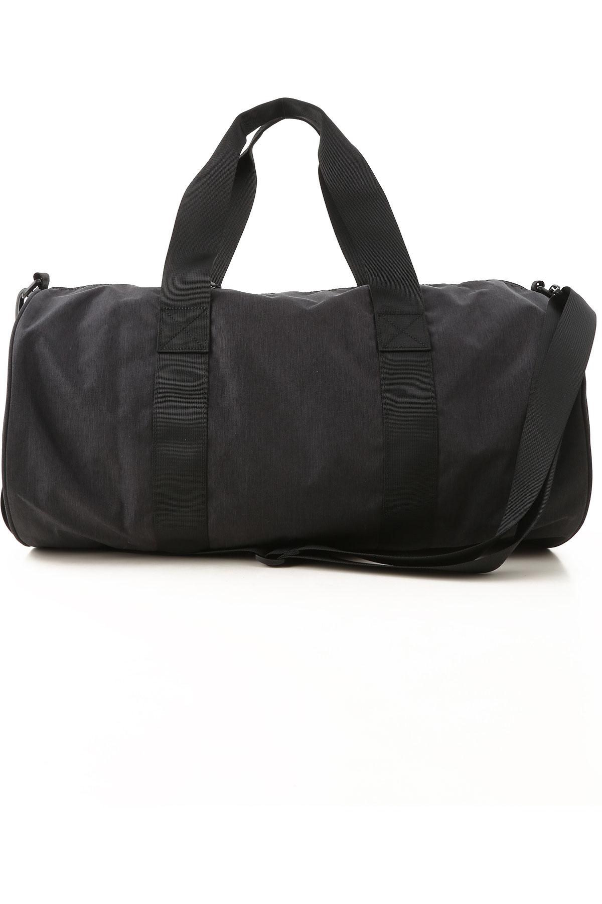 armani sports bag