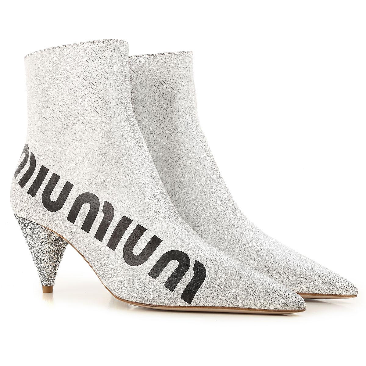 miu miu white boots