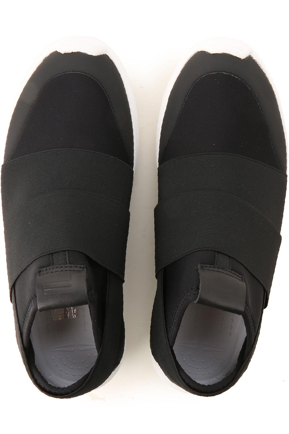 Fessura Slip On Sneakers For Women On Sale in Black - Lyst