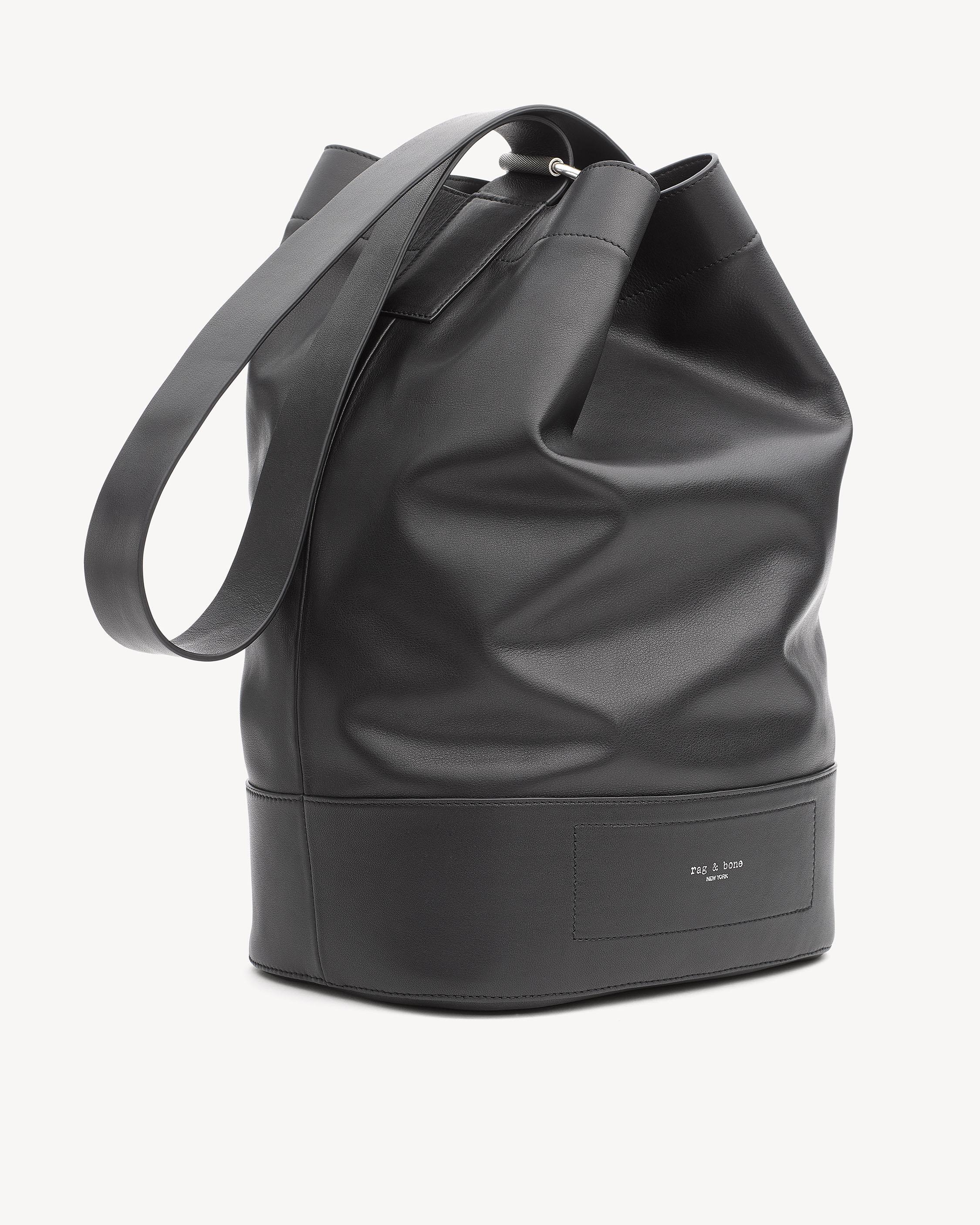 Rag & Bone Walker Leather Sling Bucket Bag in Black - Lyst