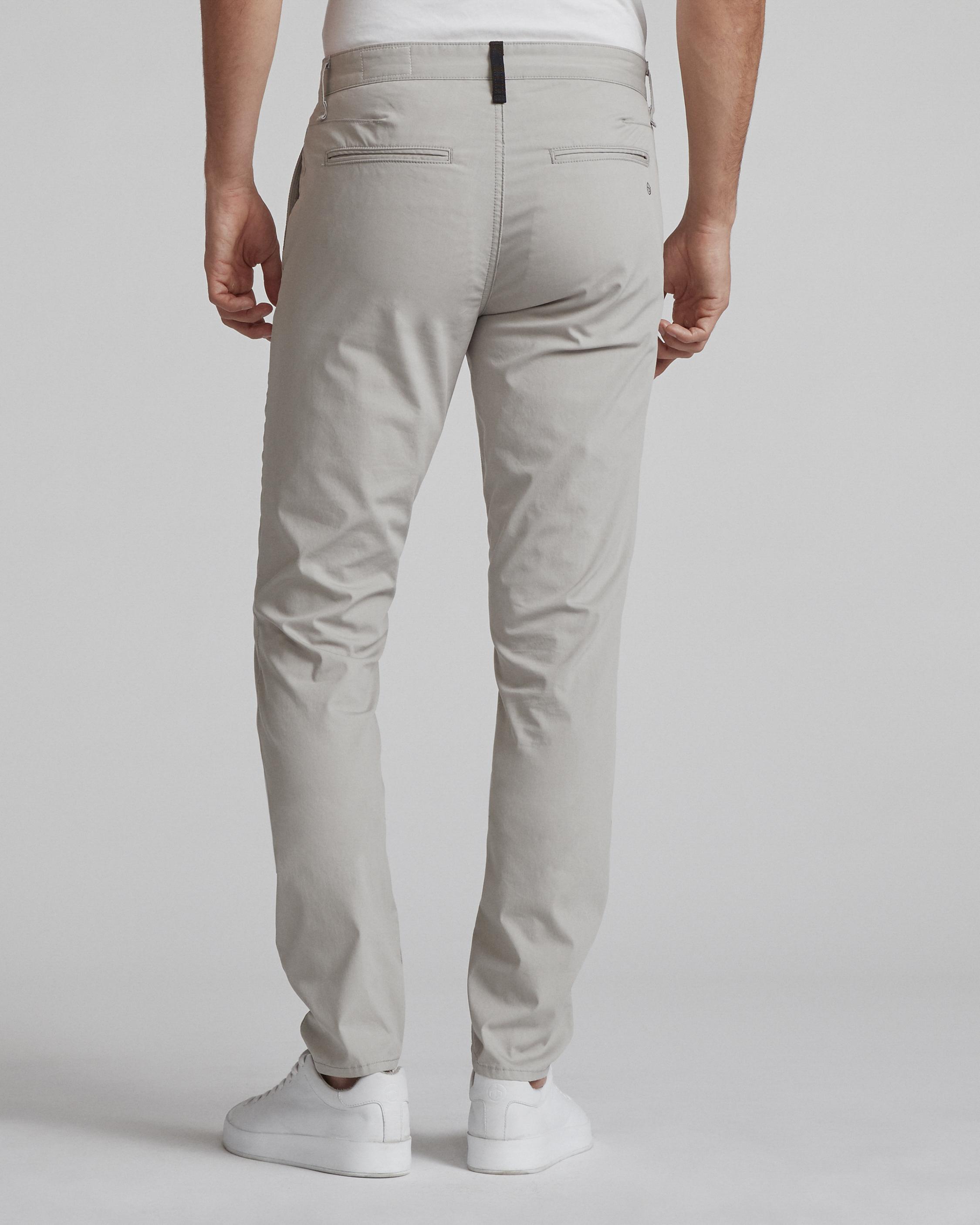 rag and bone chino fit 1