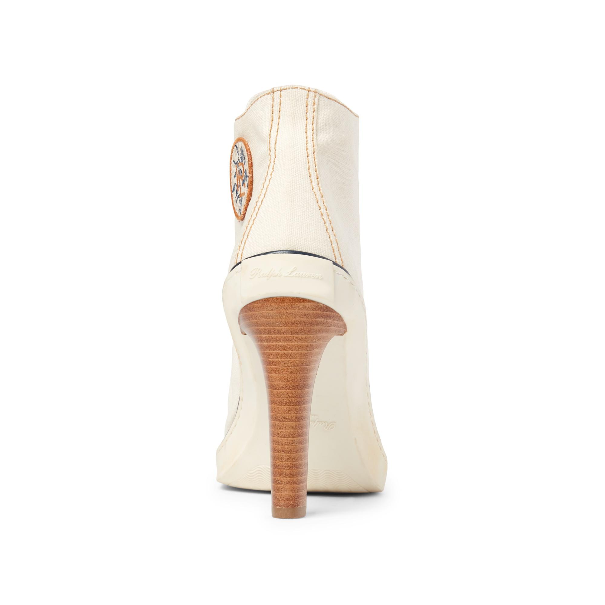 raelyn sneaker pump