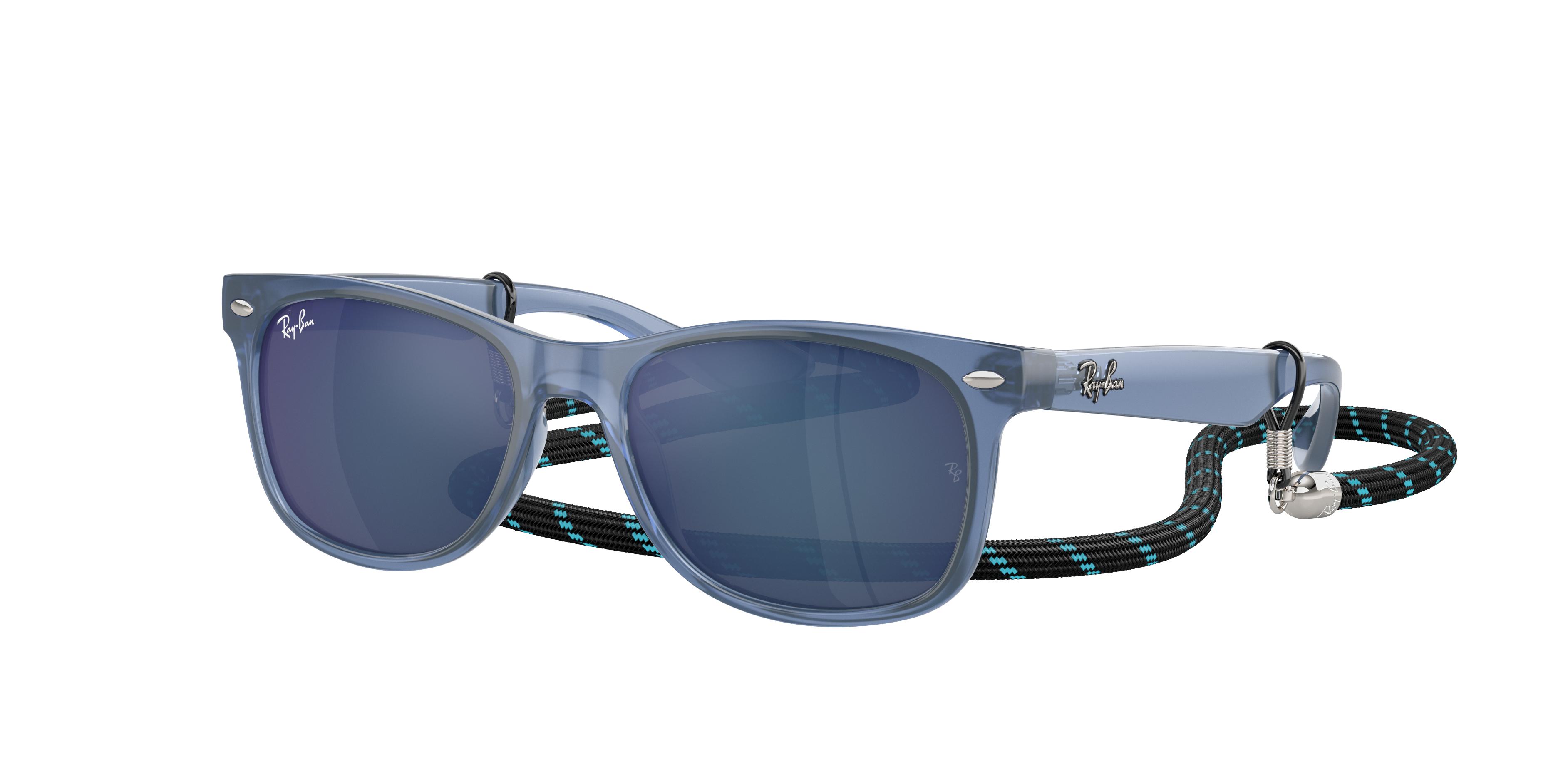 Ray-Ban New Wayfarer Kids Summer Capsule Sunglasses Frame Blue Lenses in  Black | Lyst