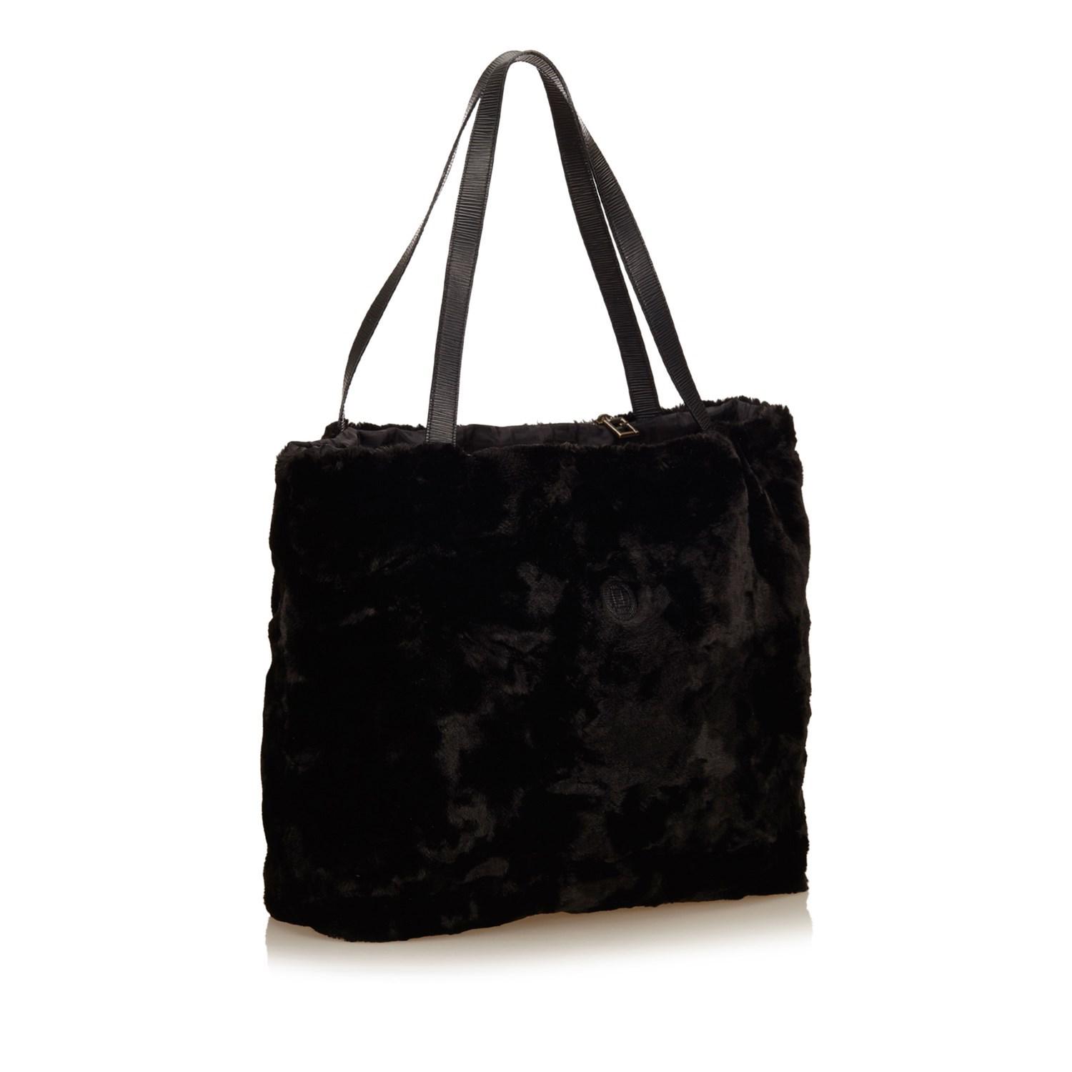 Fendi Fur Tote Bag in Black - Lyst