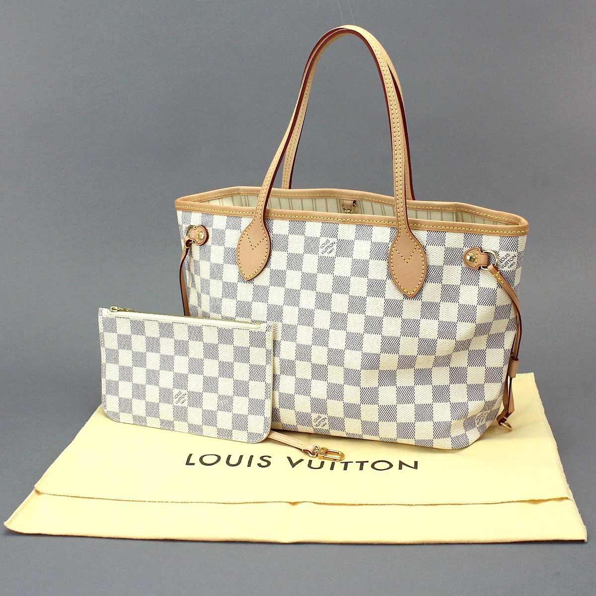 white and grey checkered purse