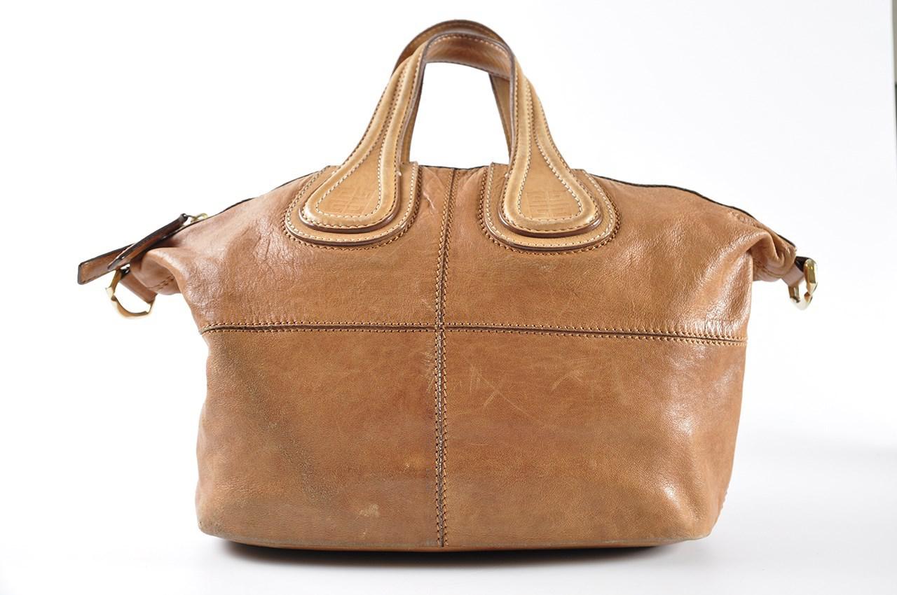 light tan bag
