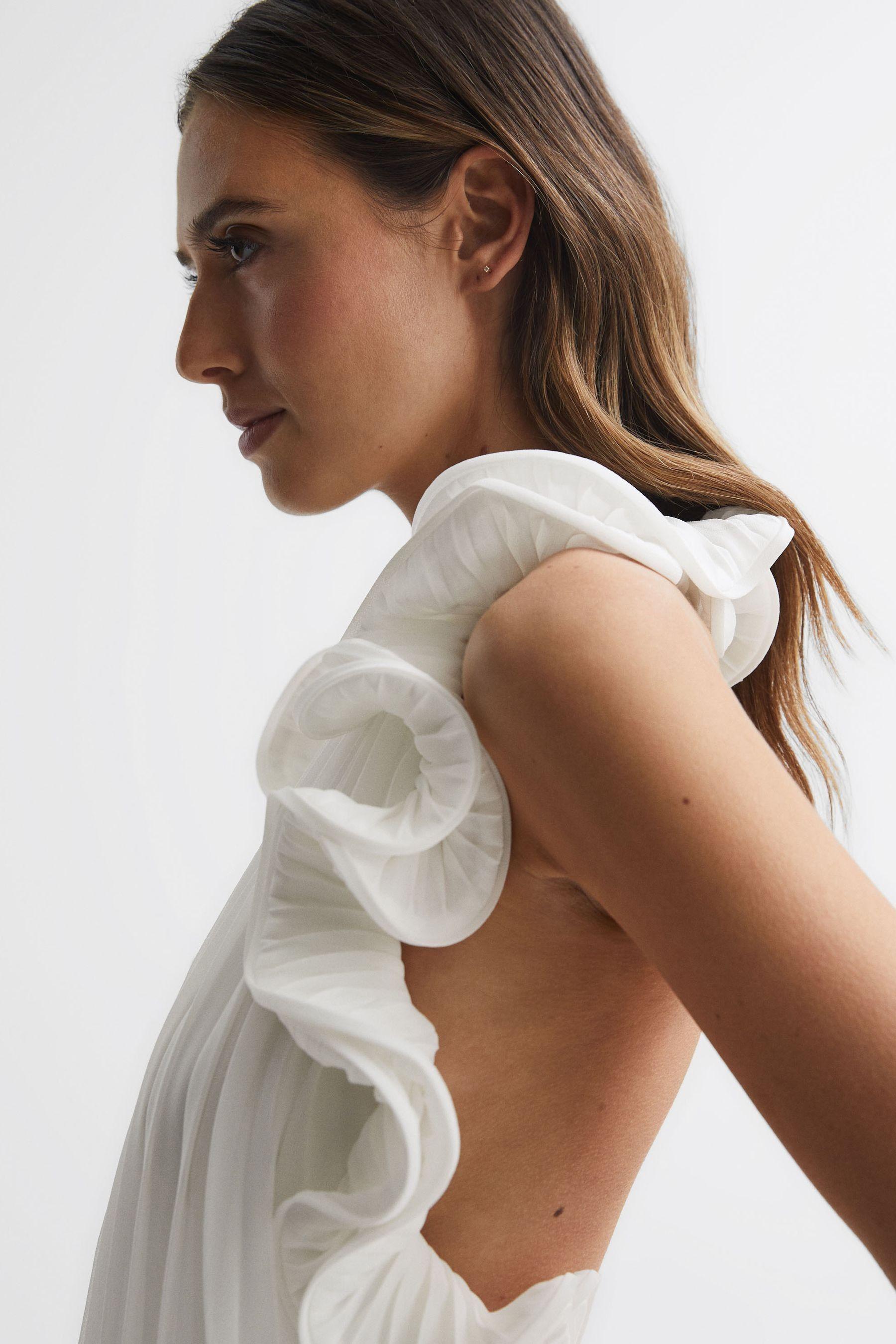 Ruffle neck 2025 sleeveless dress