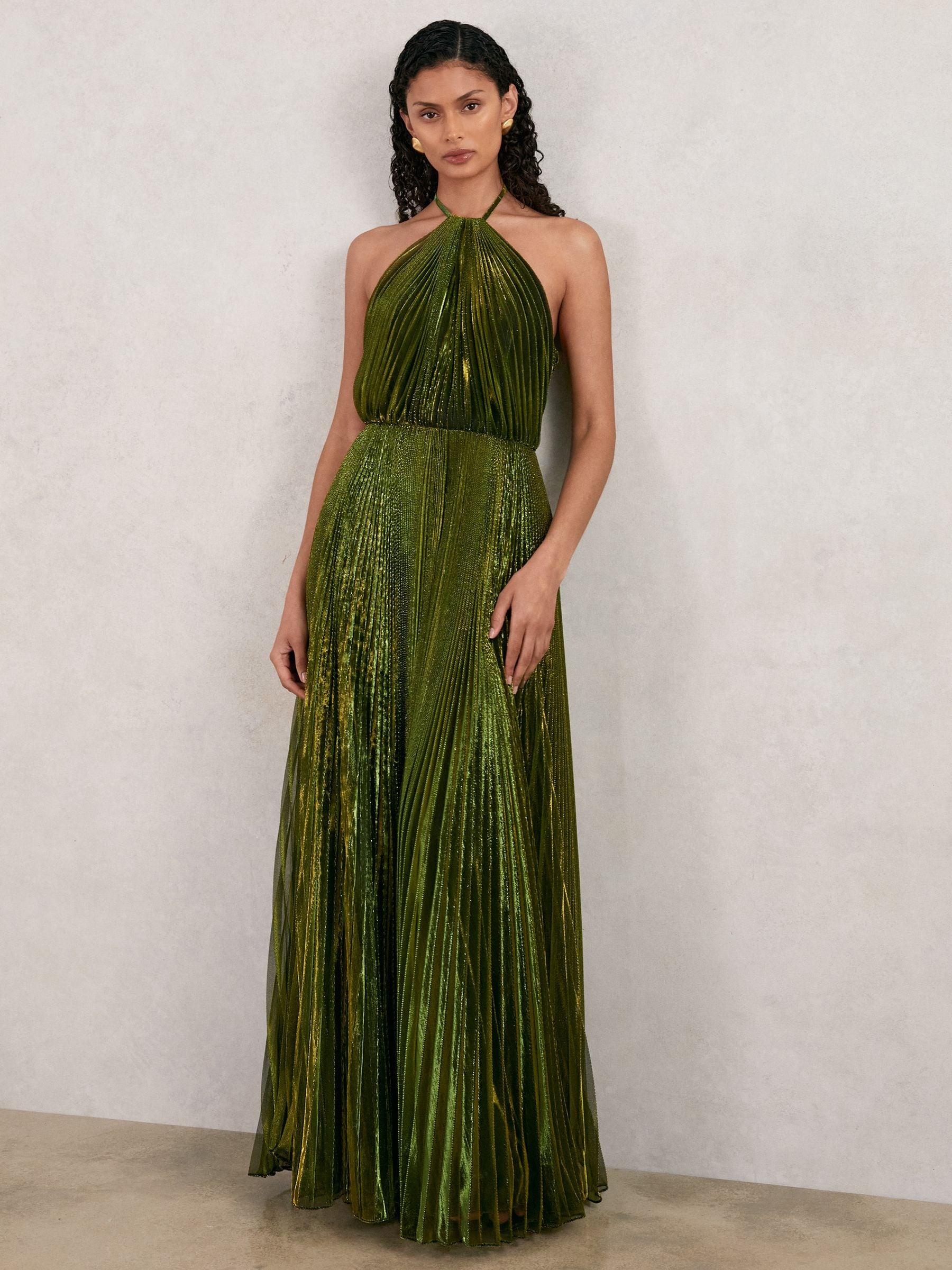 green emerald velvet dress Amazon.com: HALSTON Women's Ace Gown in Foil Chiffon, Nude Silver :  Clothing, Shoes & Jewelry main image 0