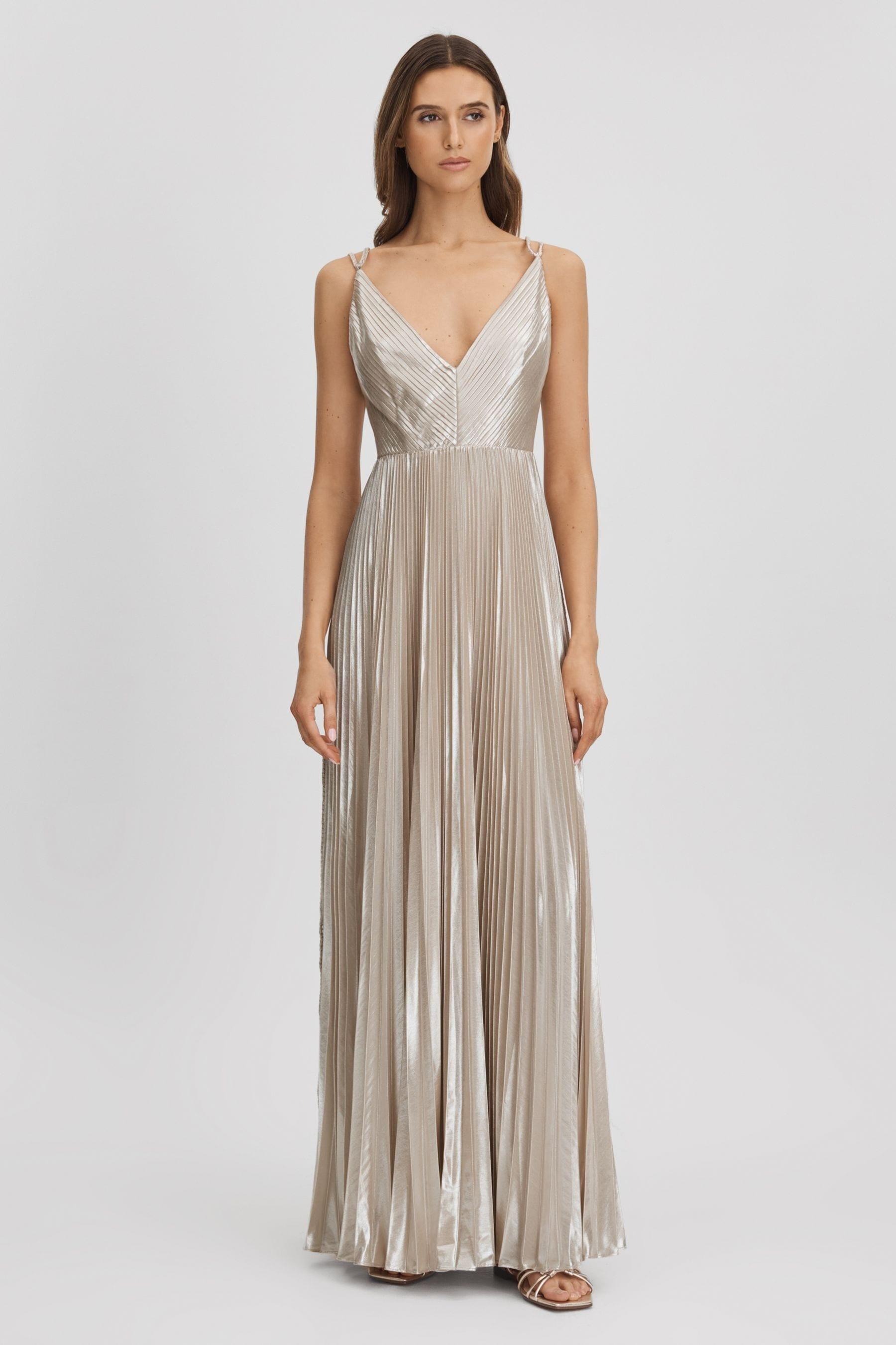 Halston off shoulder pleated gown best sale