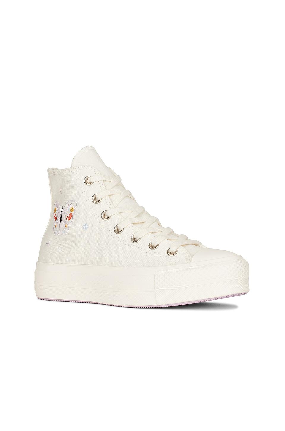 Converse Chuck Taylor All Star Hi Lift Spread Your Wings Sneaker in Natural  | Lyst