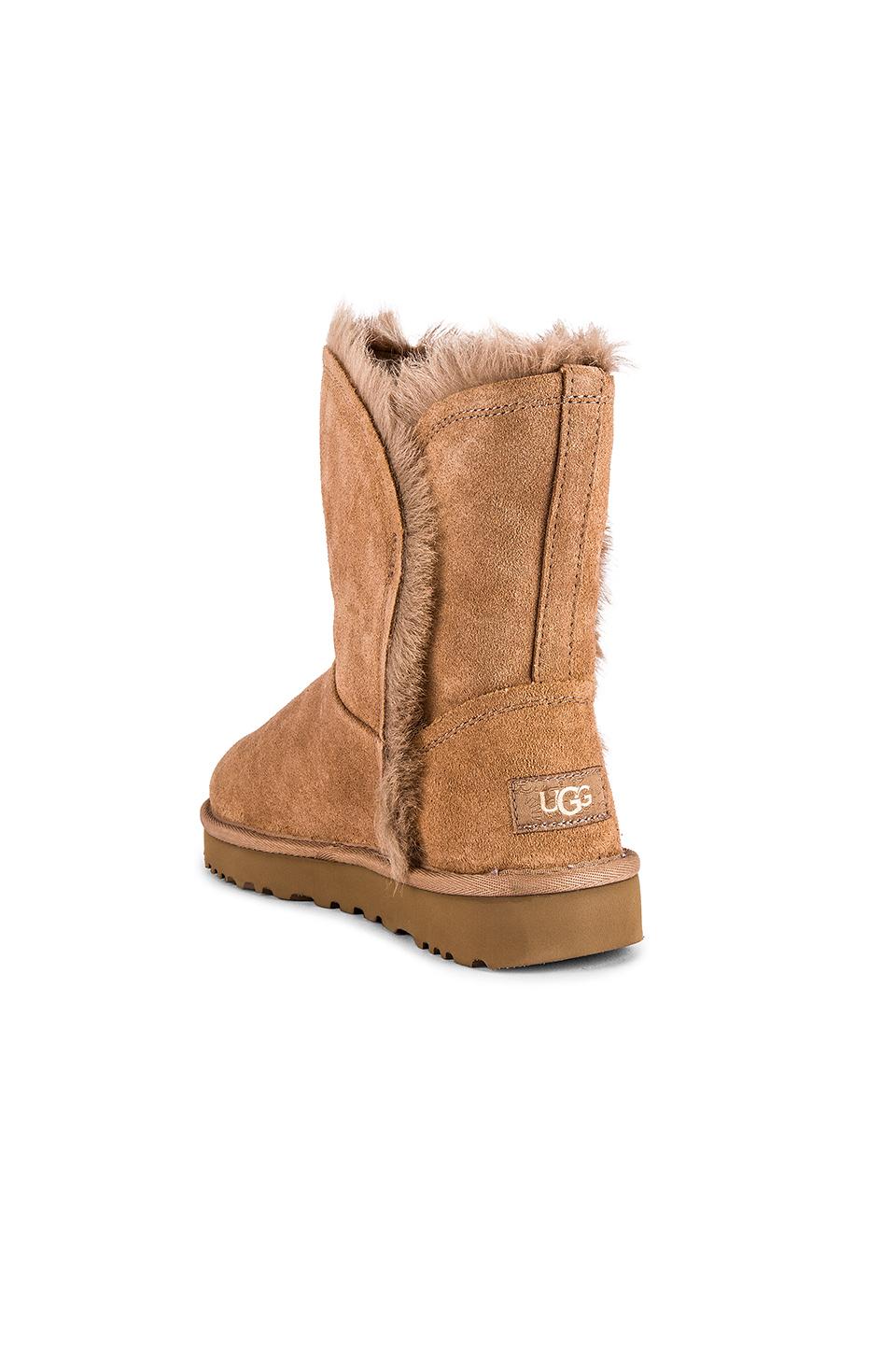 classic short fluff uggs