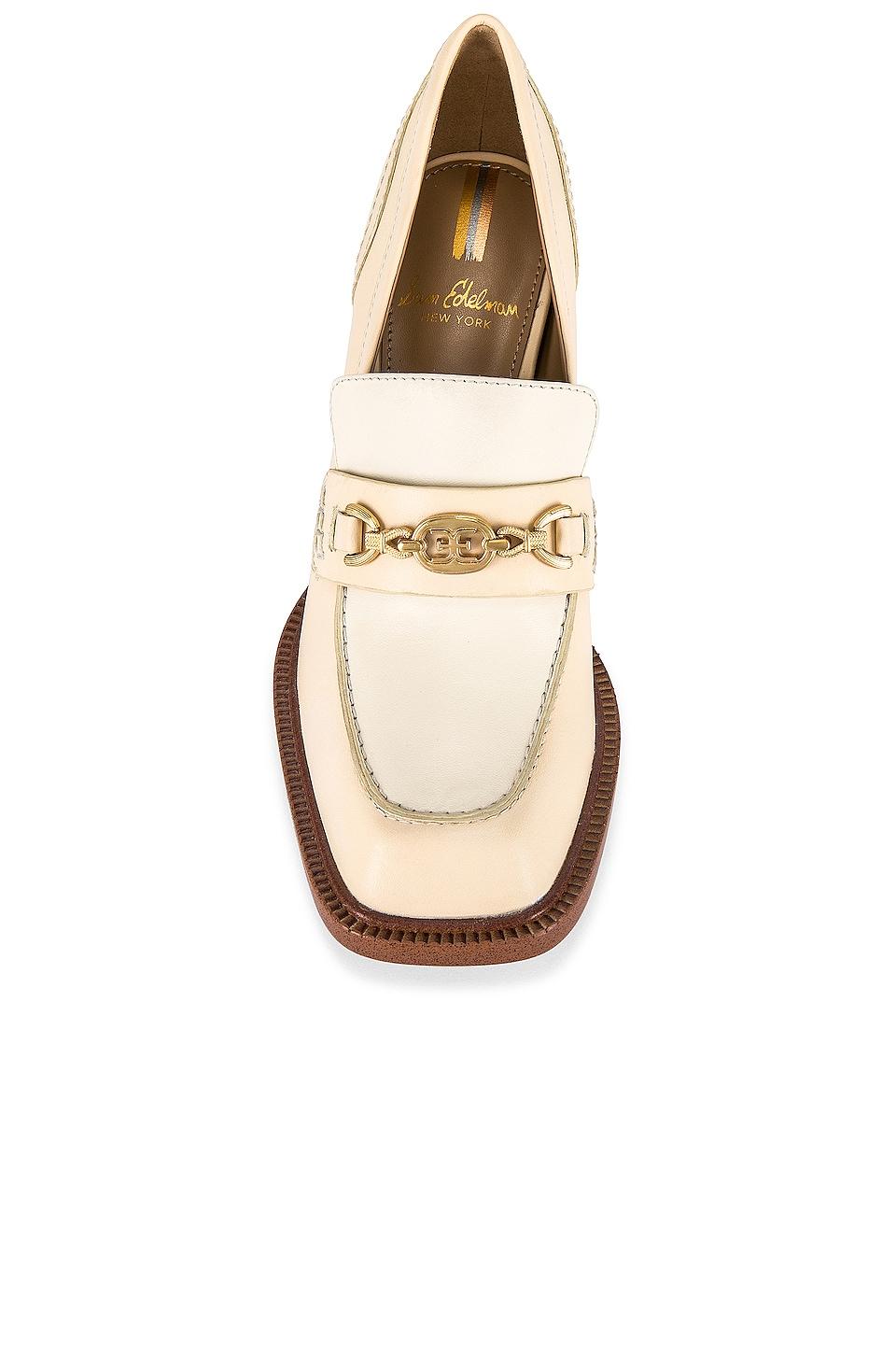 Sam Edelman Quincy Loafer in Natural 