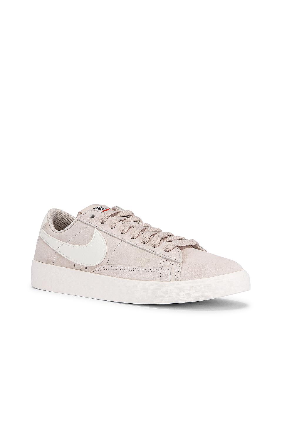 blazer low suede