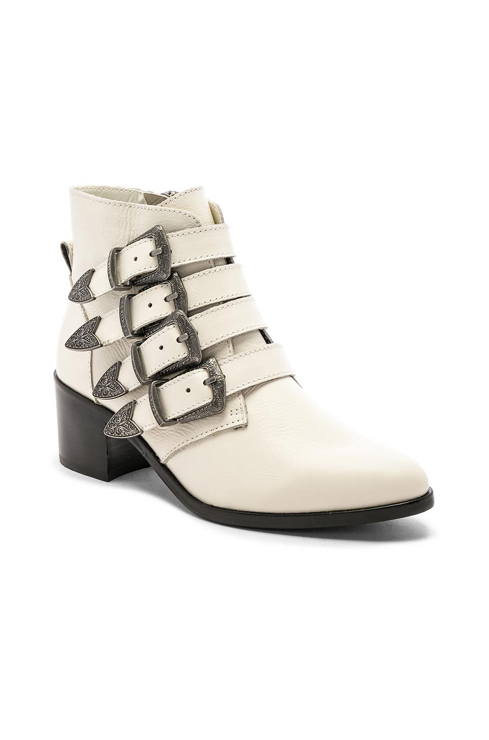 steve madden billey boots