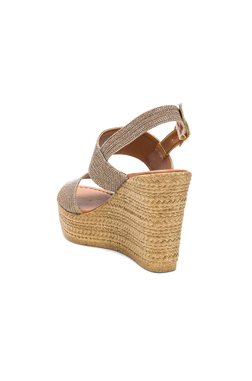 seychelles downtime wedge