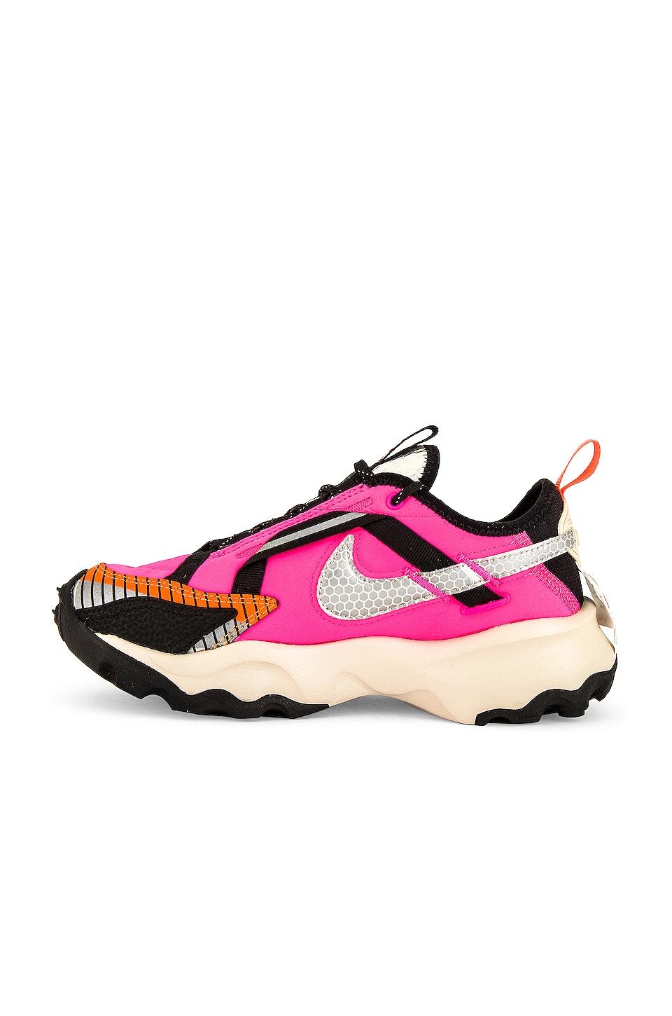 Nike Neoprene Tc 7900 Lx 3m Sneaker in Pink | Lyst UK