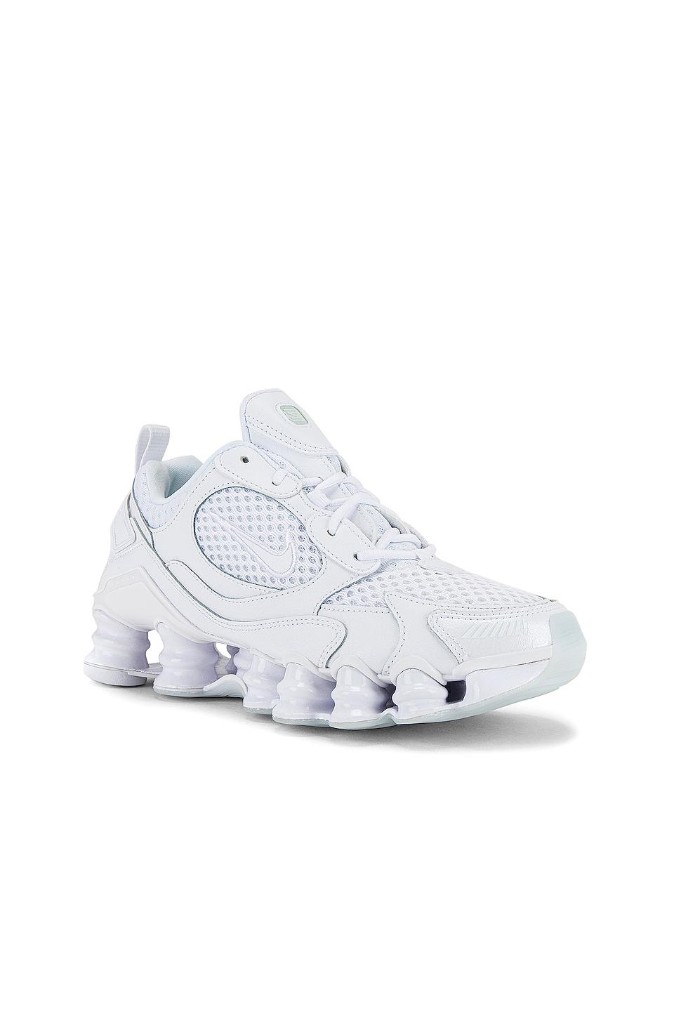 Nike Shox Nova 2 - Shoes in wh/wh (White) | Lyst