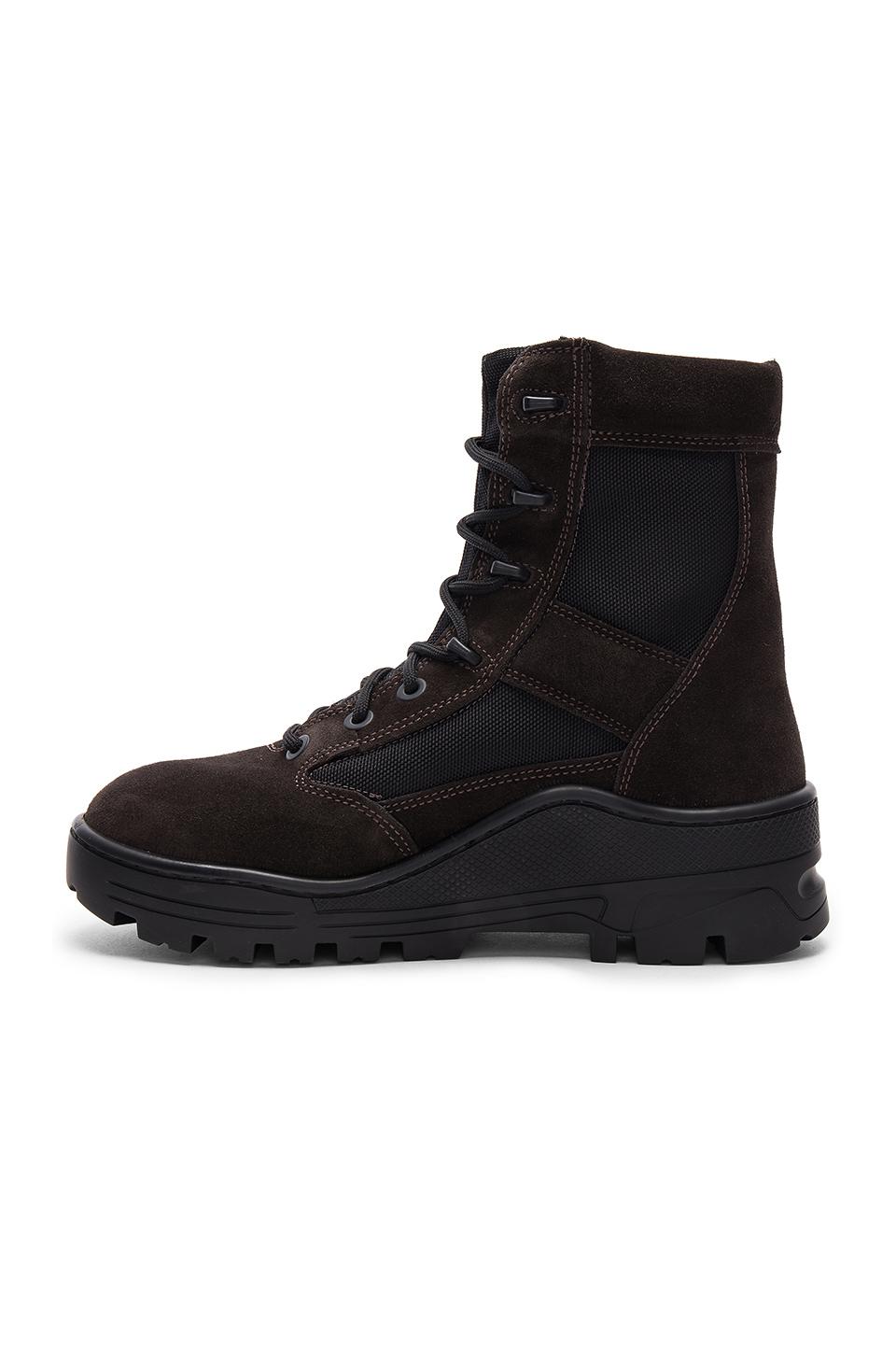 Yeezy Season 4 Combat Boot in Black for Men | Lyst