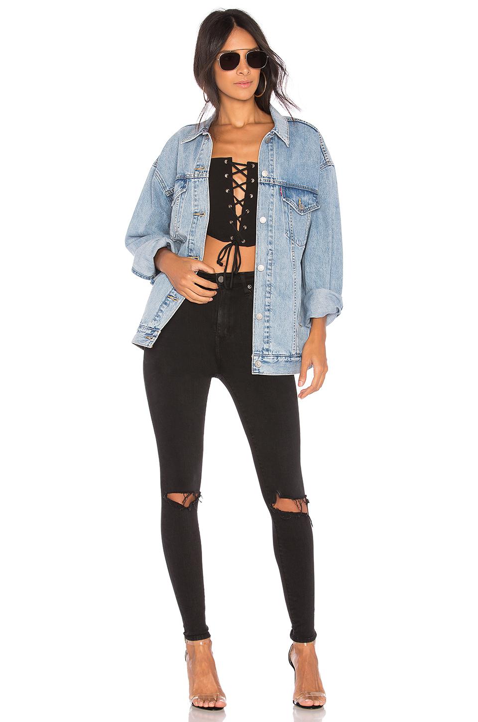 levi's baggy trucker