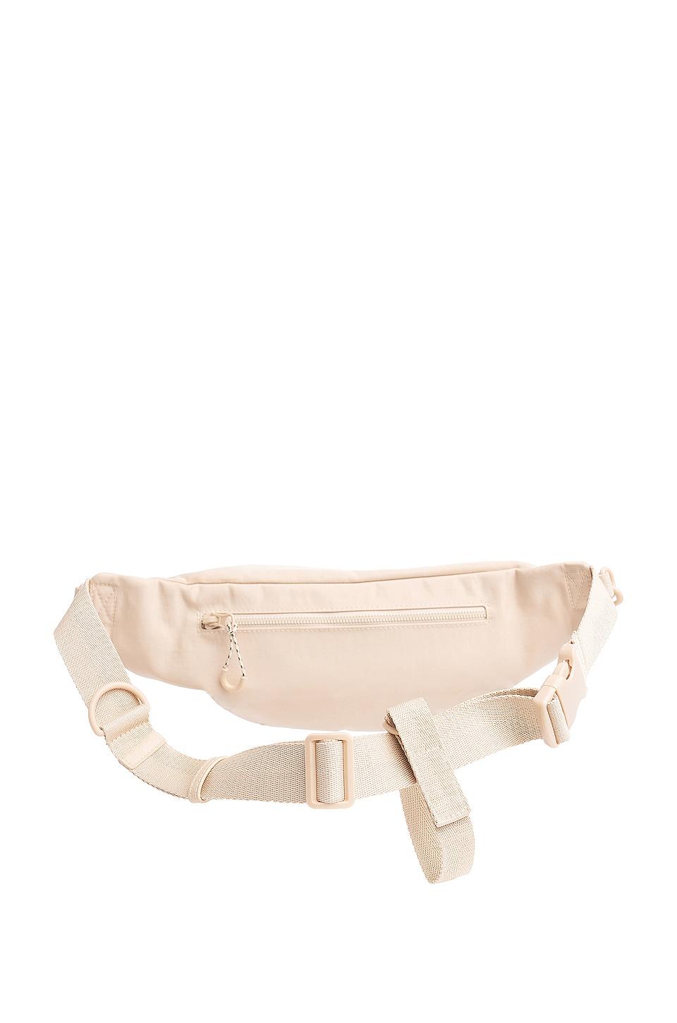 beis fanny pack