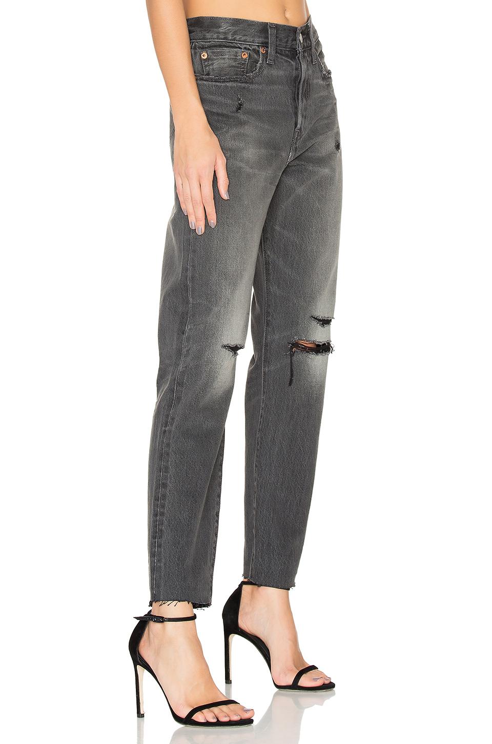 levi's wedgie grey