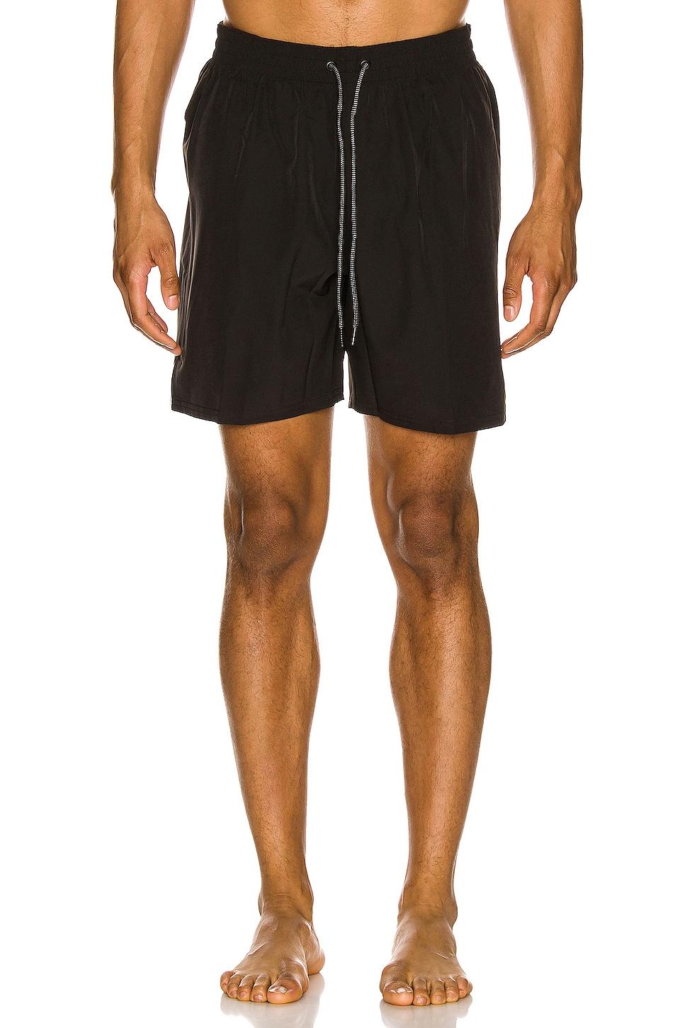 Nike Essential Vital 7\