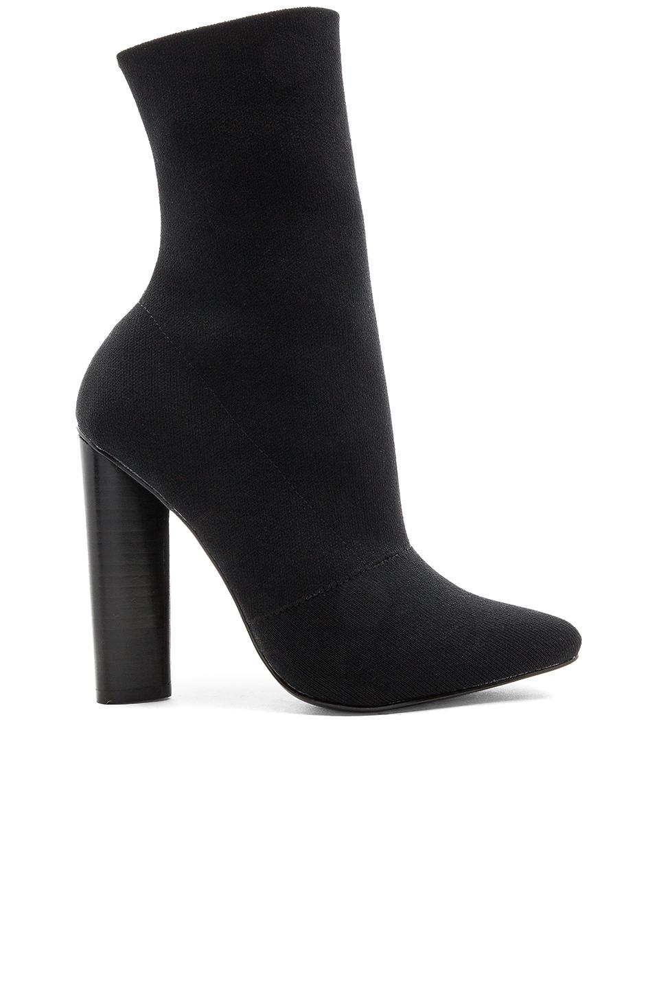 steve madden capitol bootie black